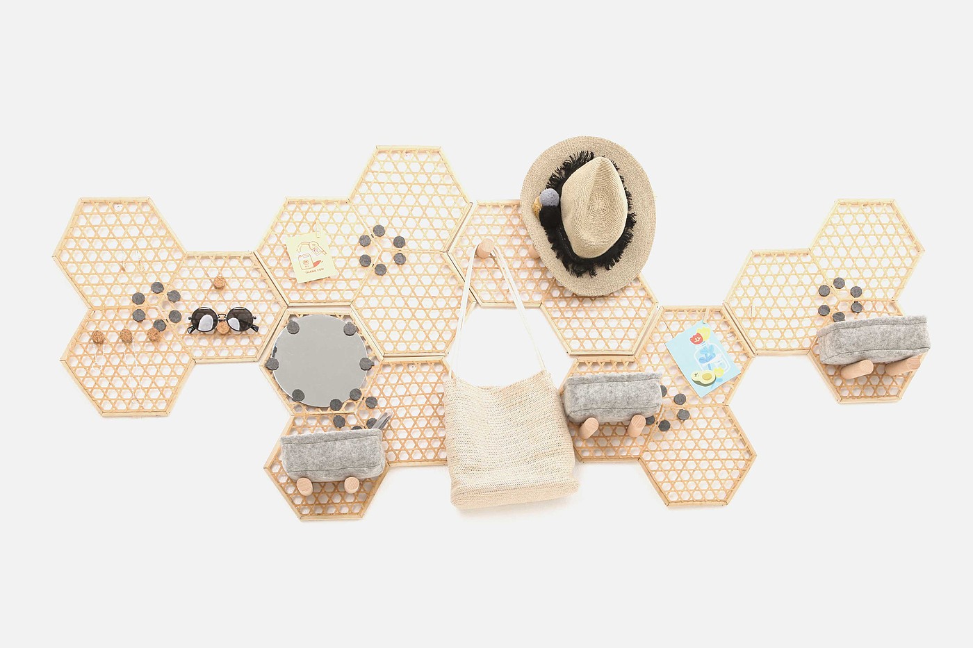 Bamboo，Modular bamboo weaving tools，Housewear & Furnishings，2021 red dot design concept award，