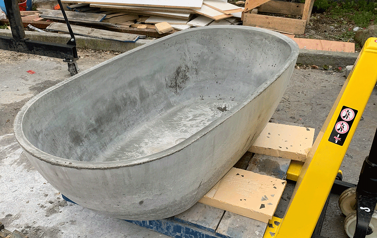 Barnaby Ward，Concrete bathtub，Concrete design，Repeatable manufacturing，glass fibre，Fusion 360，Detail design，