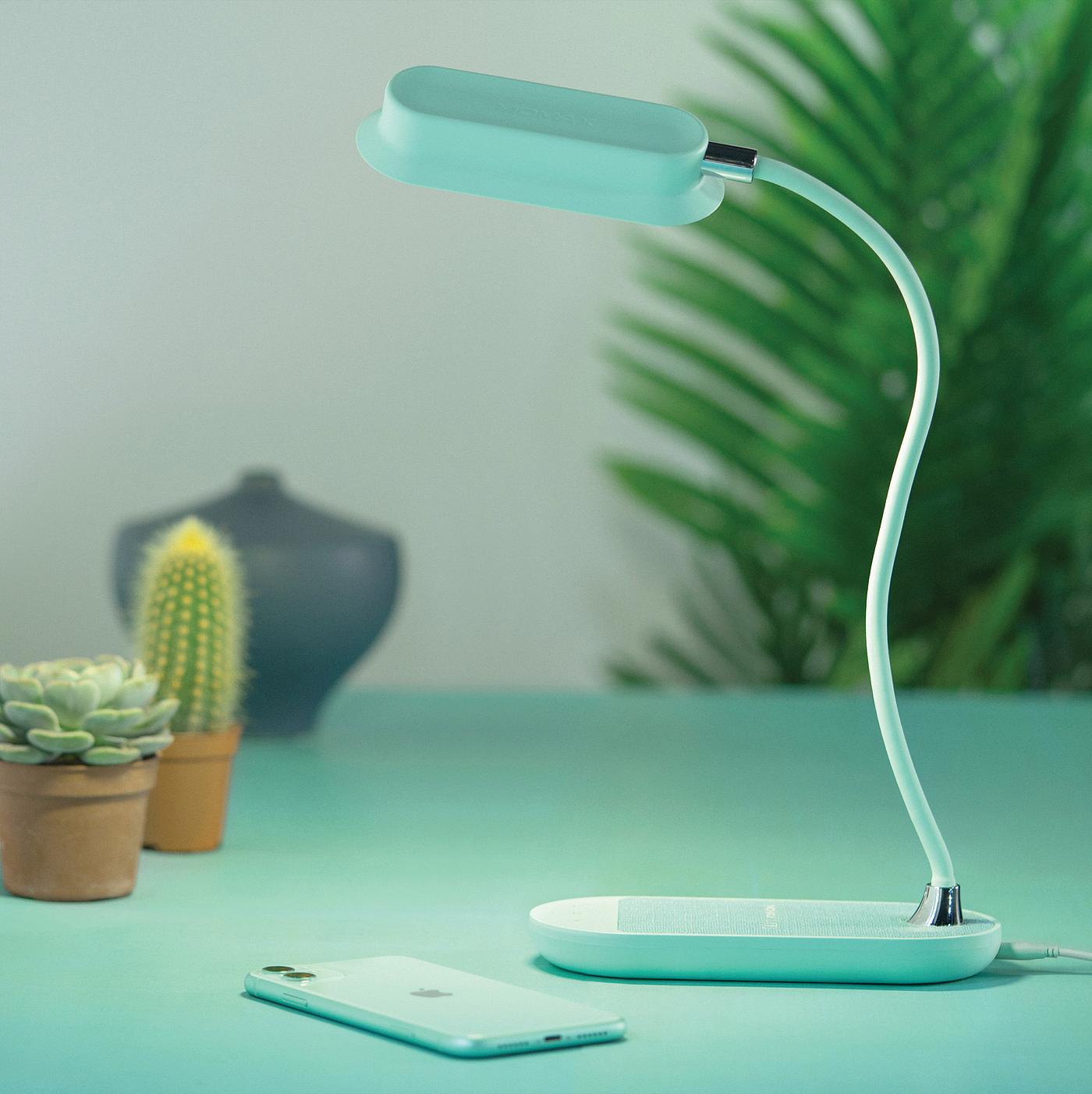 product design，industrial design，Brand promotion，Smart home，Wireless charging，Simplicity，fashion，Yeah. Mr Yu，