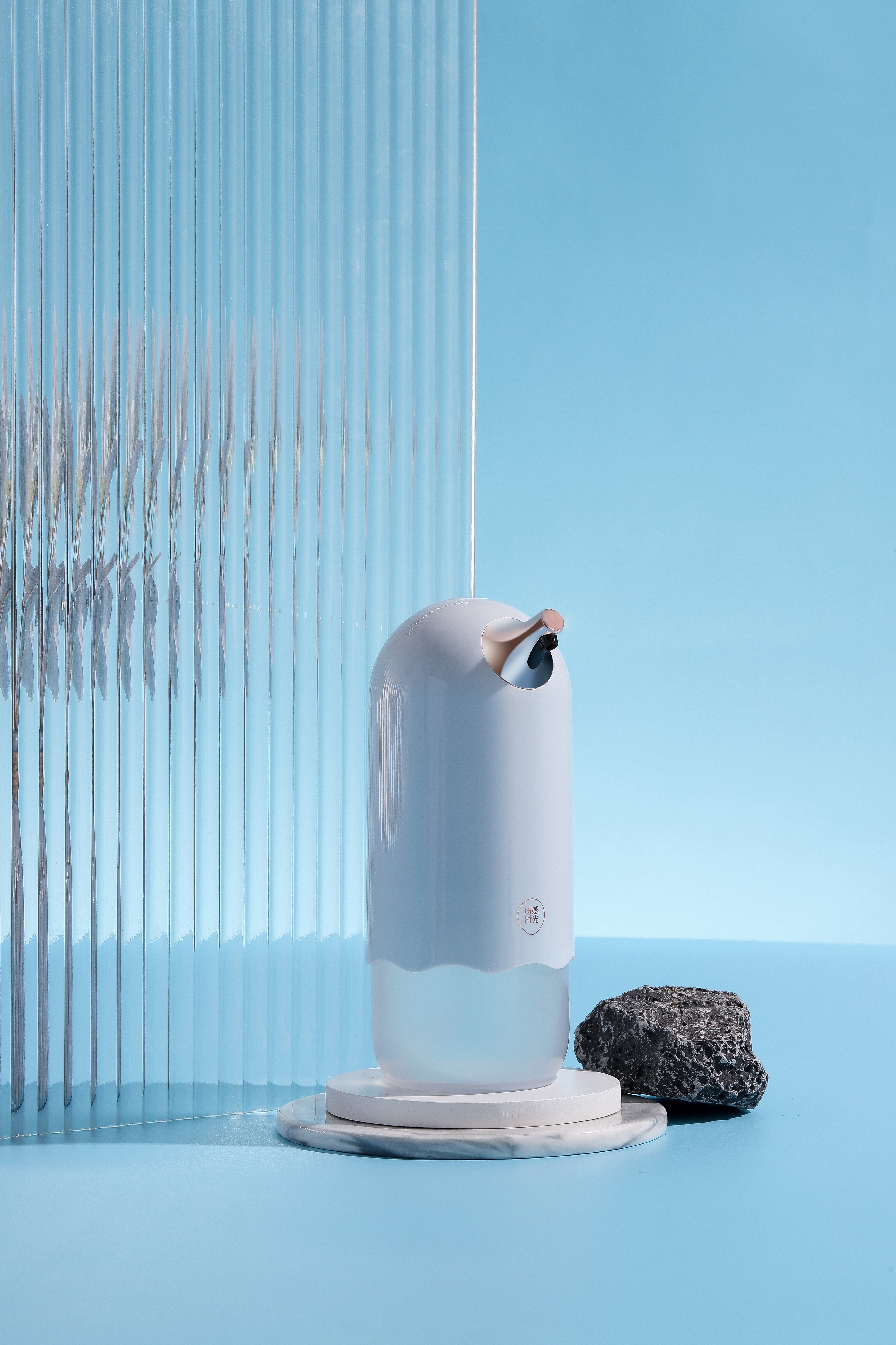 Automatic hand sanitizer，