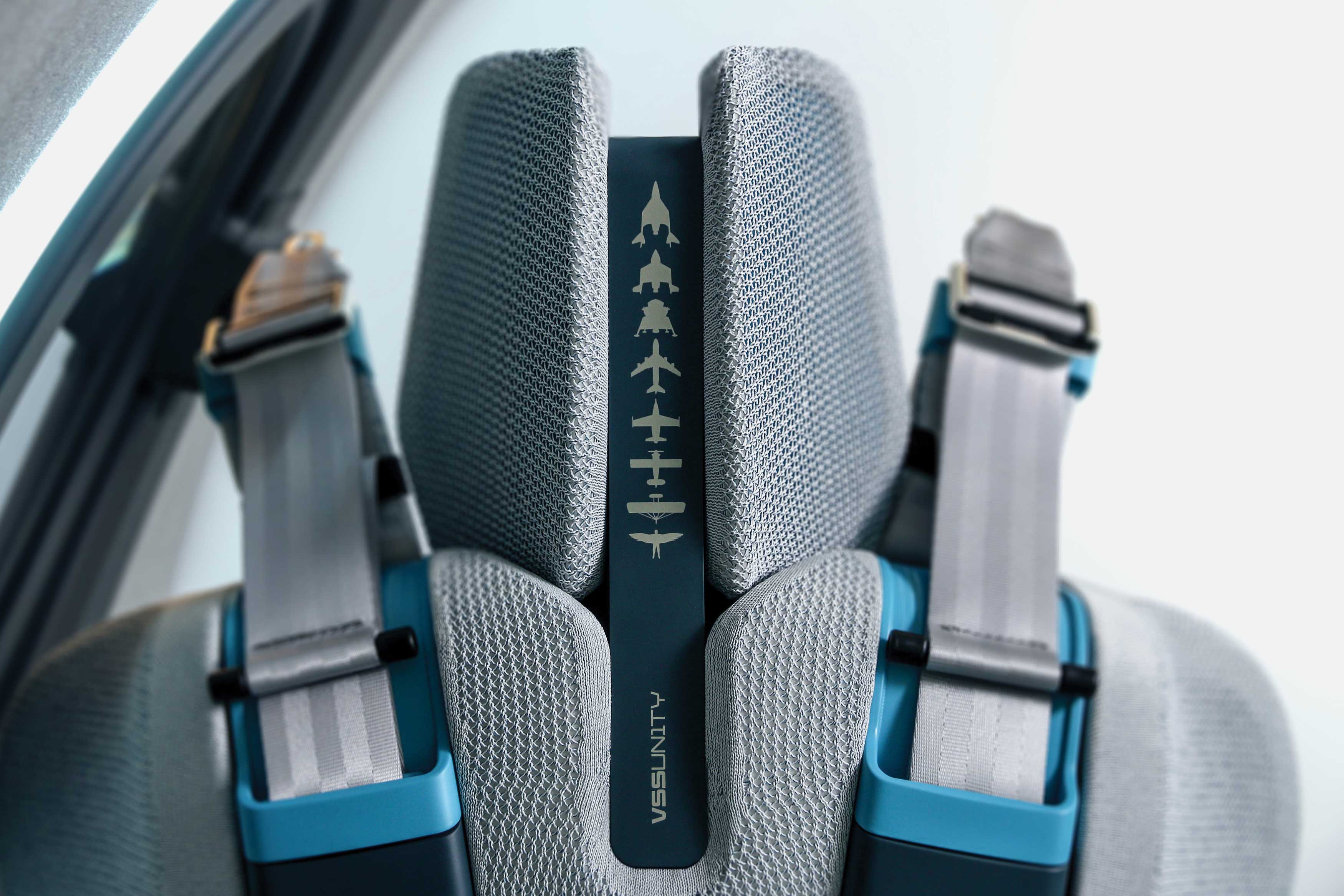 Spaceship Interior，Virgin Galactic spacecraft interior design，Inside the spacecraft，2021 red dot design concept award，