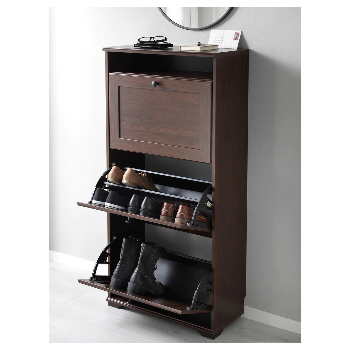 002.676.07，IKEA，IKEA，Three door shoe cabinet，