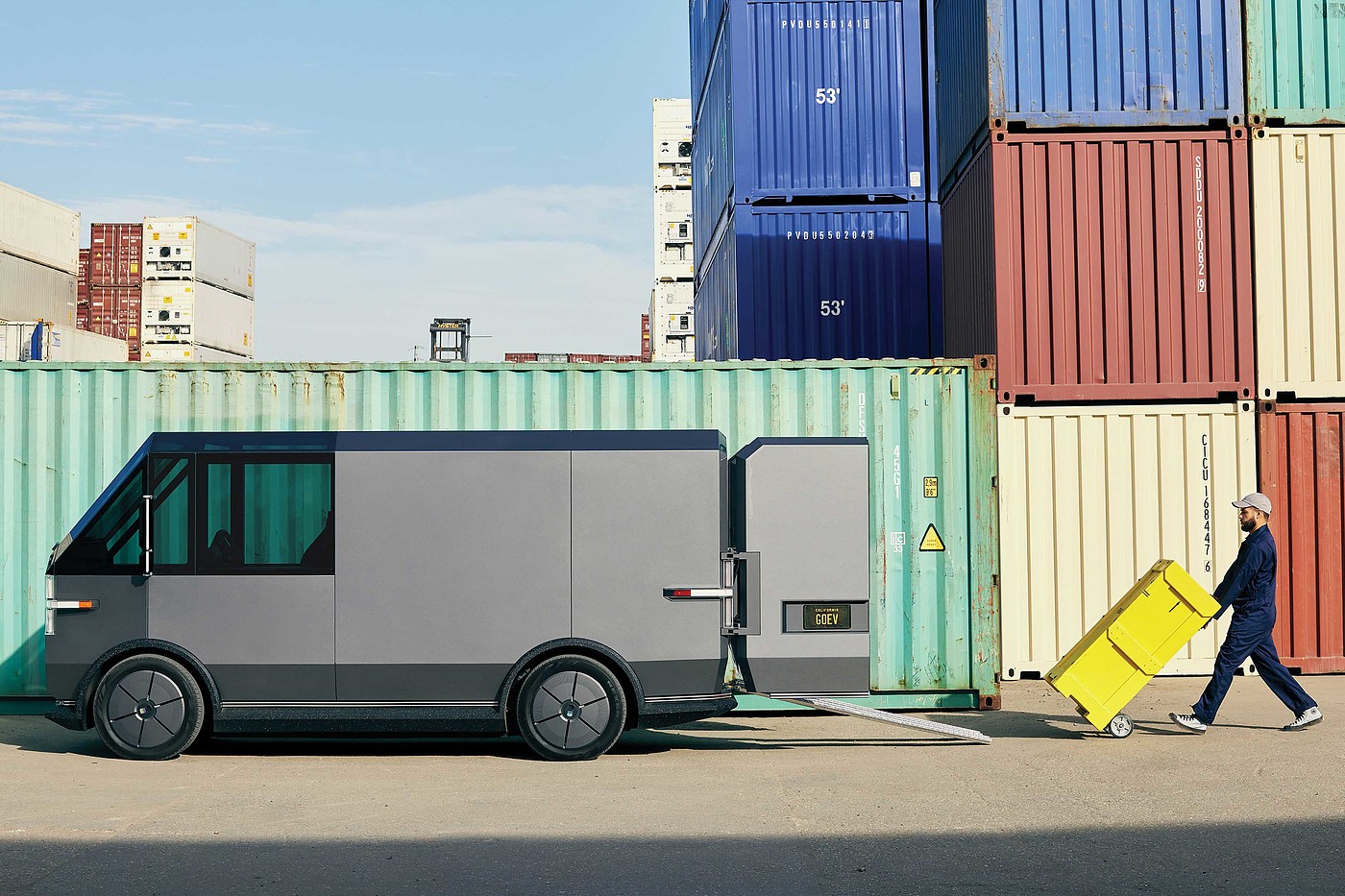 Delivery Vehicle，Multifunctional carrier vehicle，vehicle，2021 red dot design concept award，