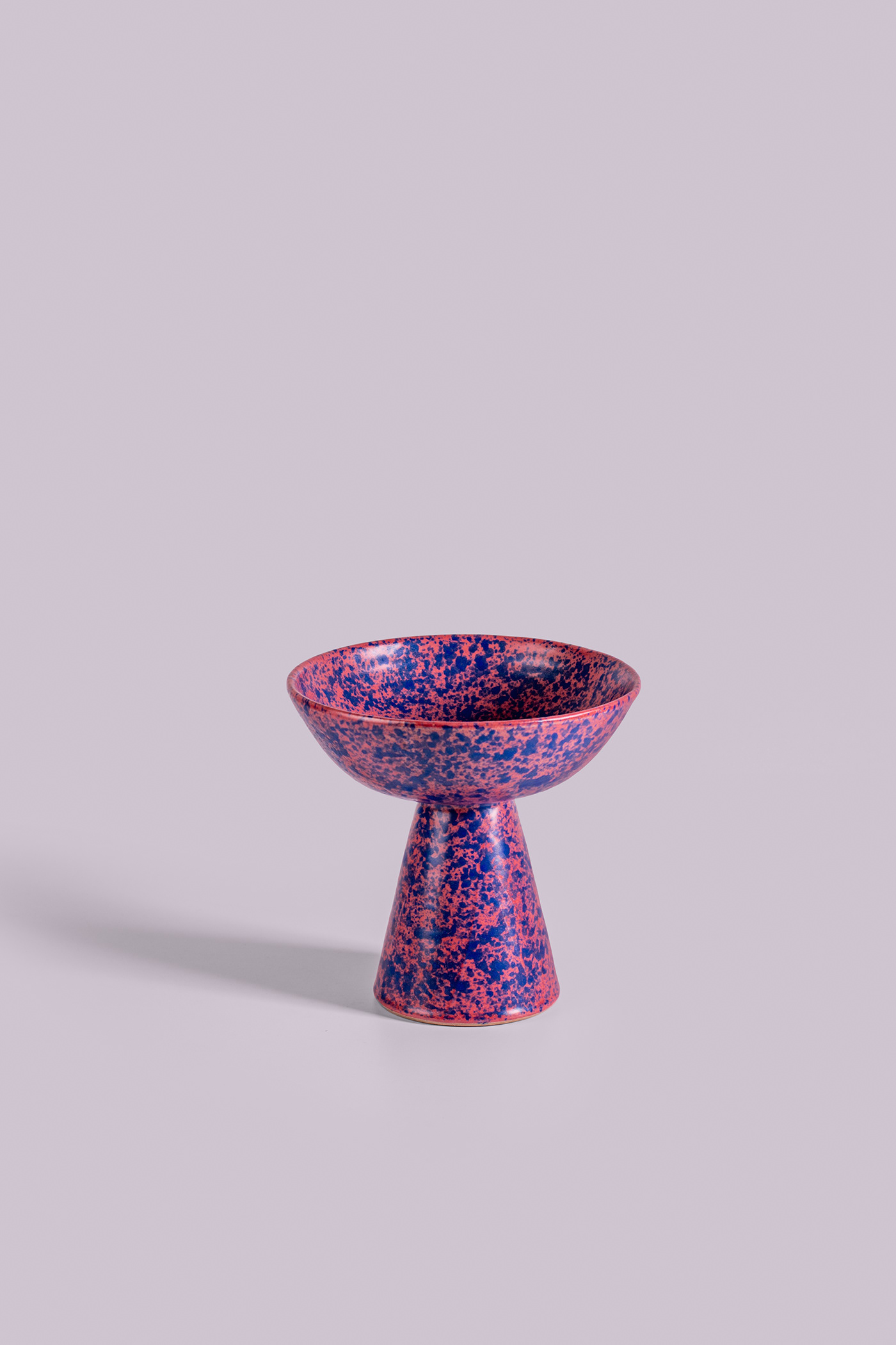 ceramics，bowl，vase，Ceramic products，exhibition，