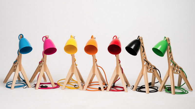 Desk lamp，furniture，lovely，Pony shape，originality，