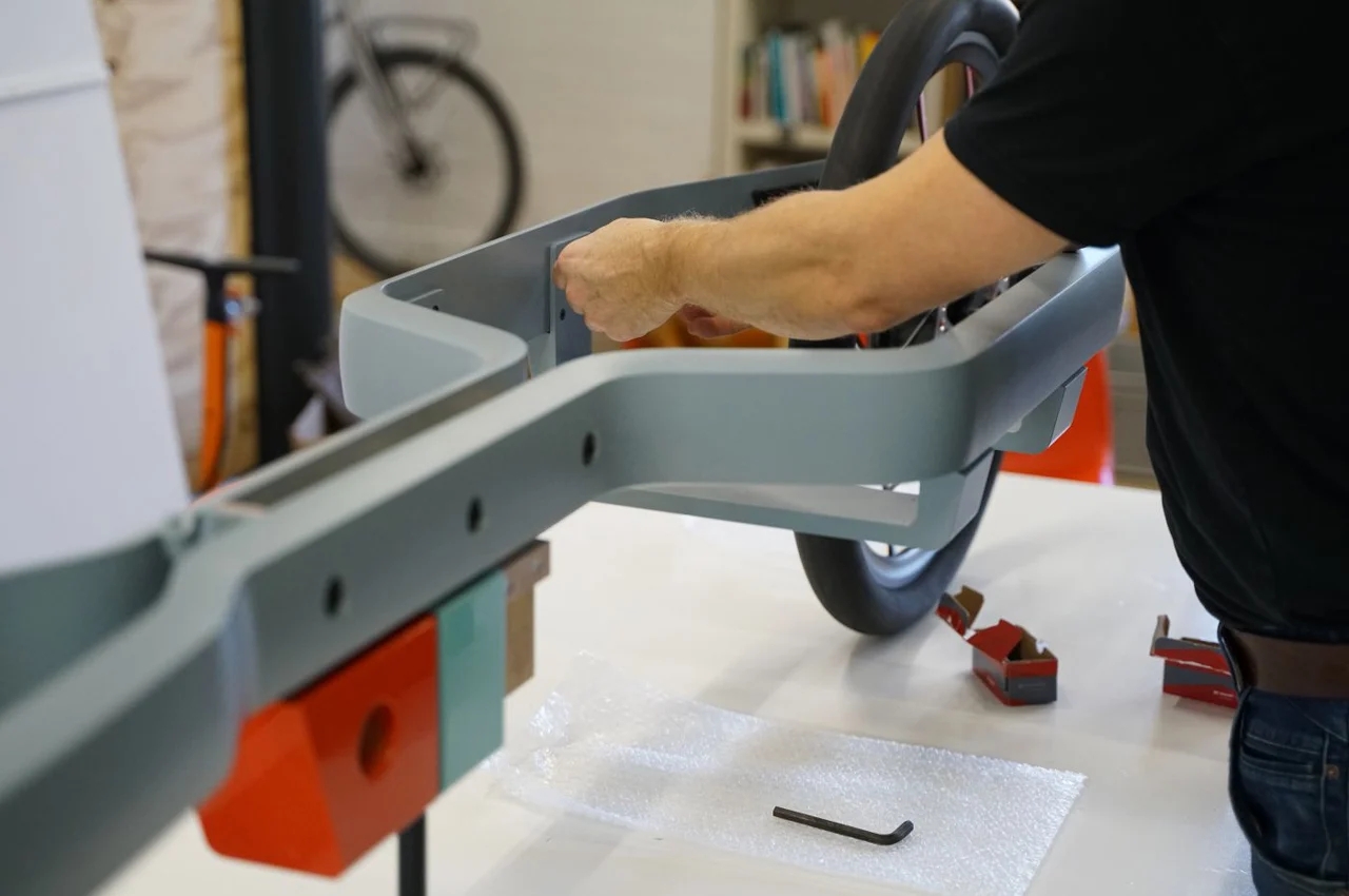 LAVO，Hydrogen power，environment protection，First car，