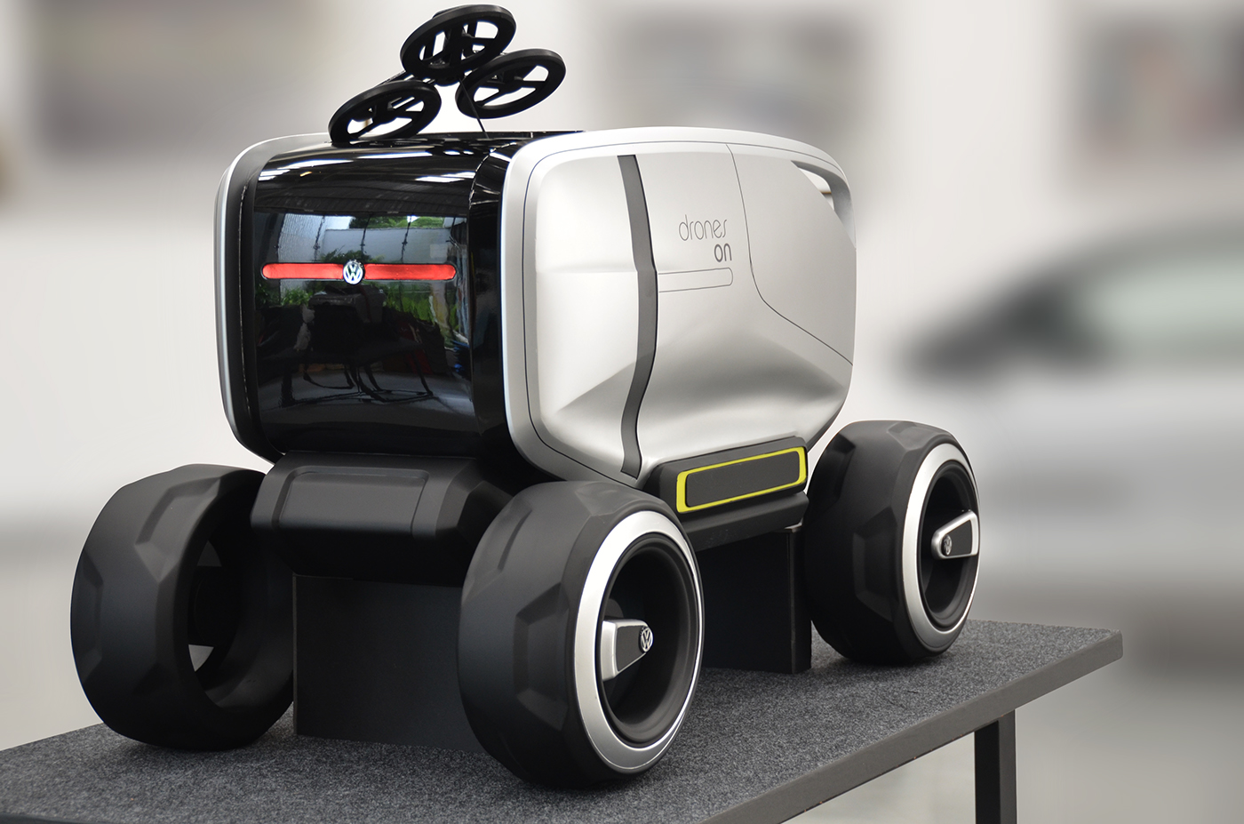 automobile，Oil sludge，public，two thousand and twenty-five，Concept Car，Model，UAV，