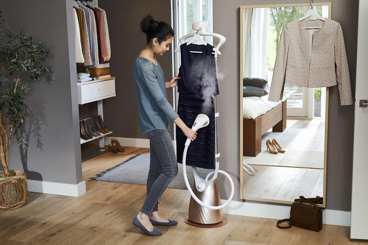 Philips，Steam hanging ironing machine，GC575/68，