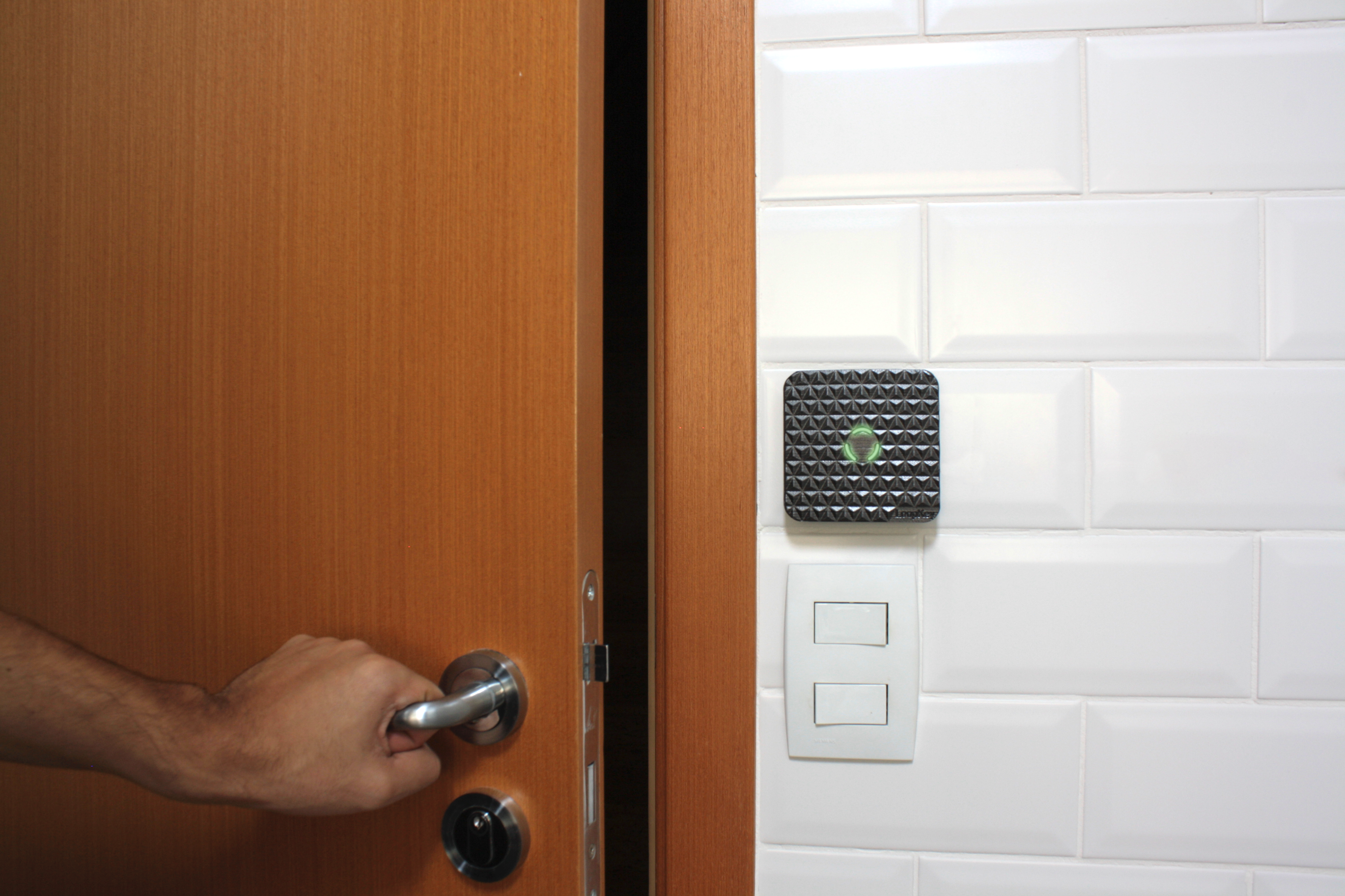 Smart home，app，application program，Intelligent door lock，switch，Loop Key，black，