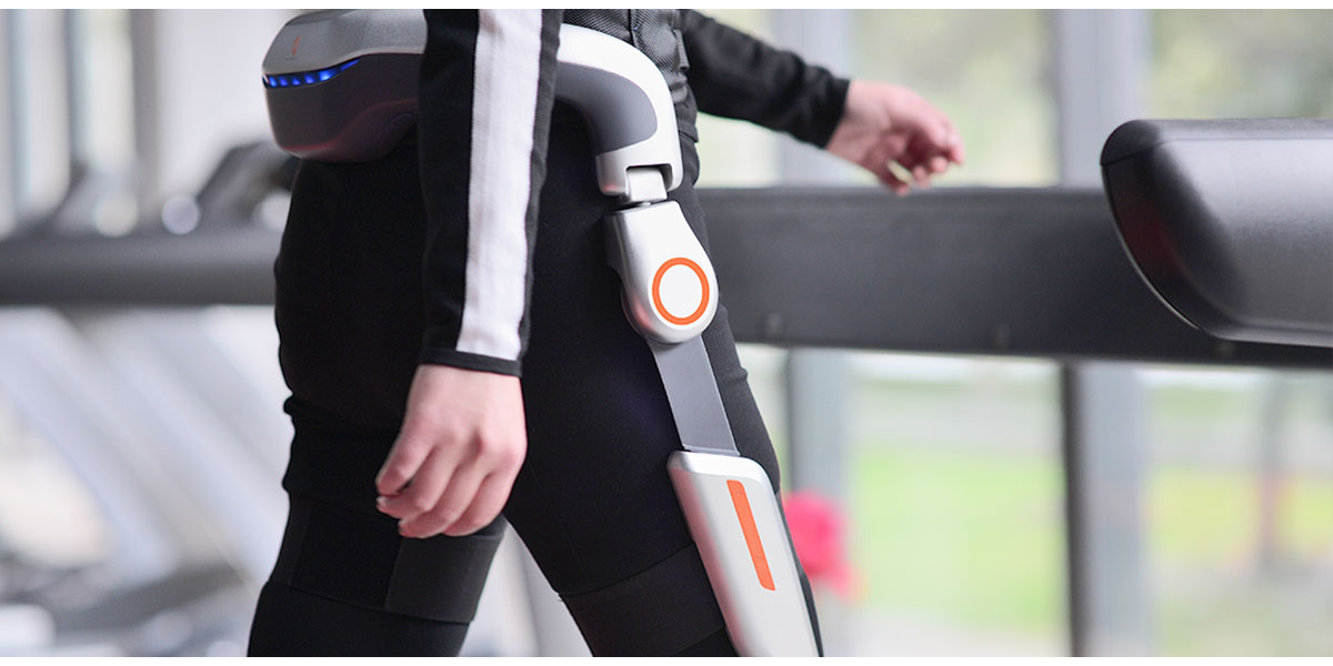 Health management cooperative robot，