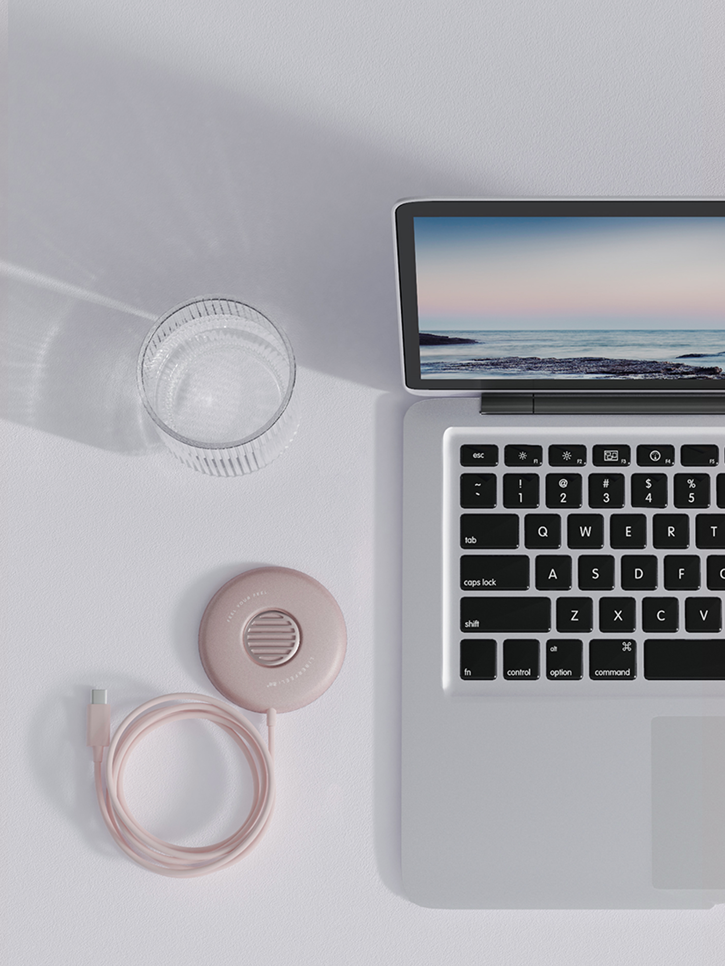 Wireless charging，Retro，industrial design，