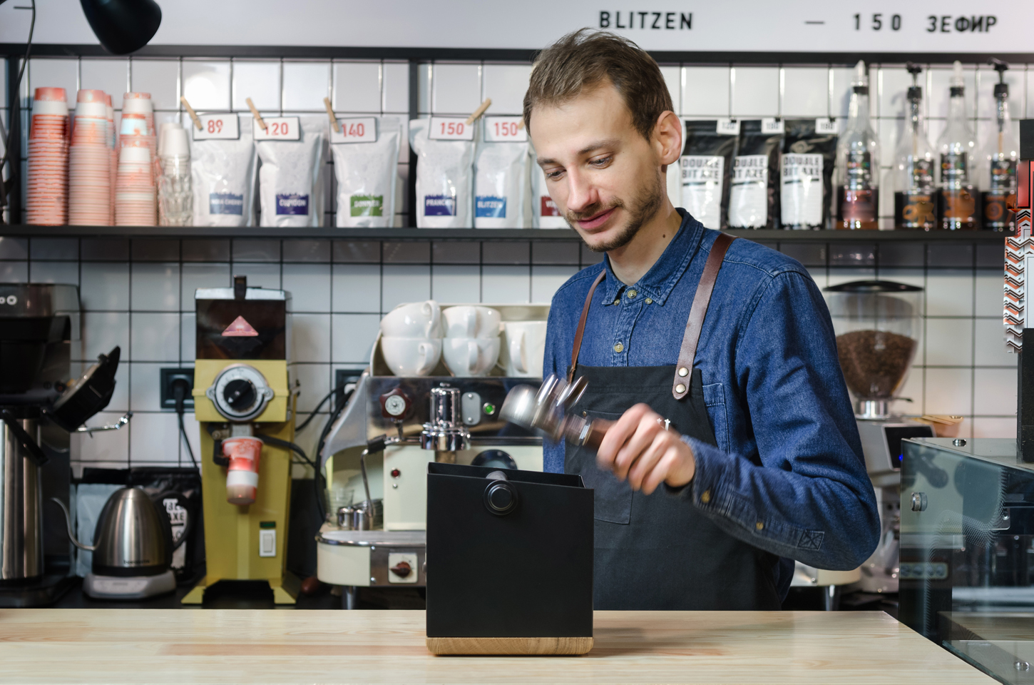 workmanship，Powder box，tool，Making coffee，