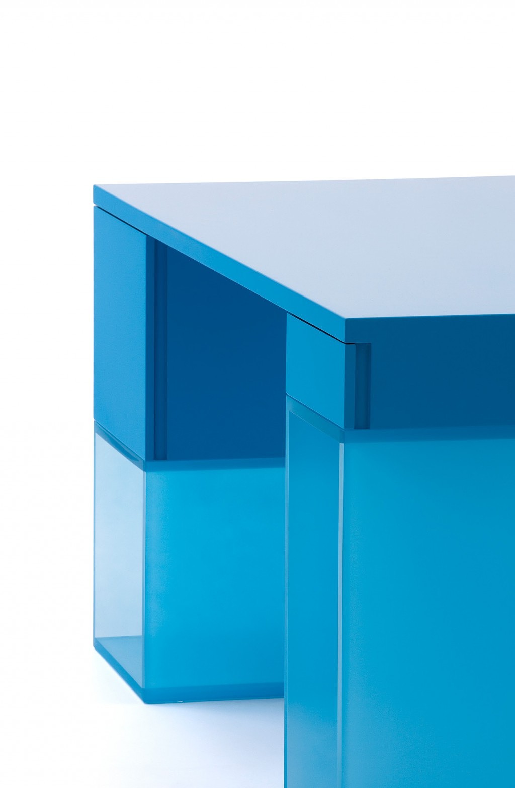 Table，desk，Karim，