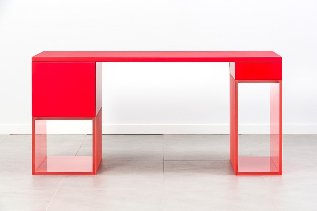 Table，desk，Karim，