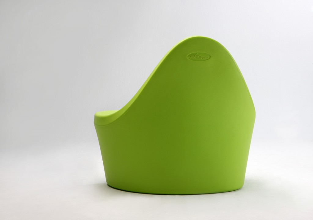 Karim，chair，green，