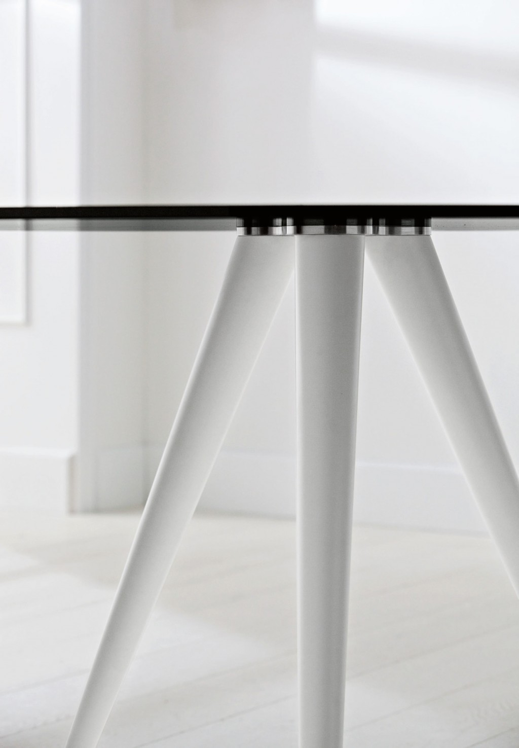 Karim，Table，Glass，