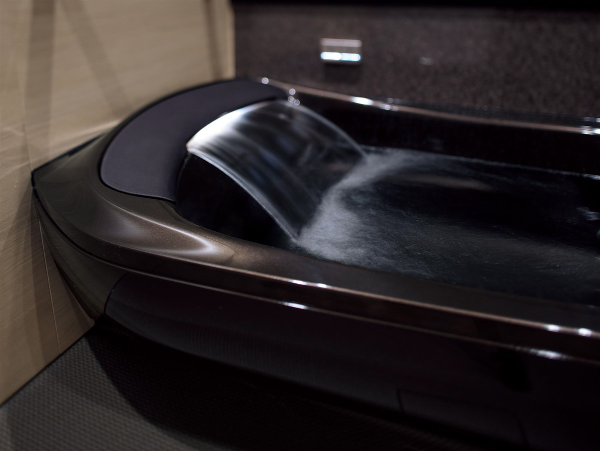 Japanese family spa bathroom，Sanitary ware，bathtub，BOTTLE，