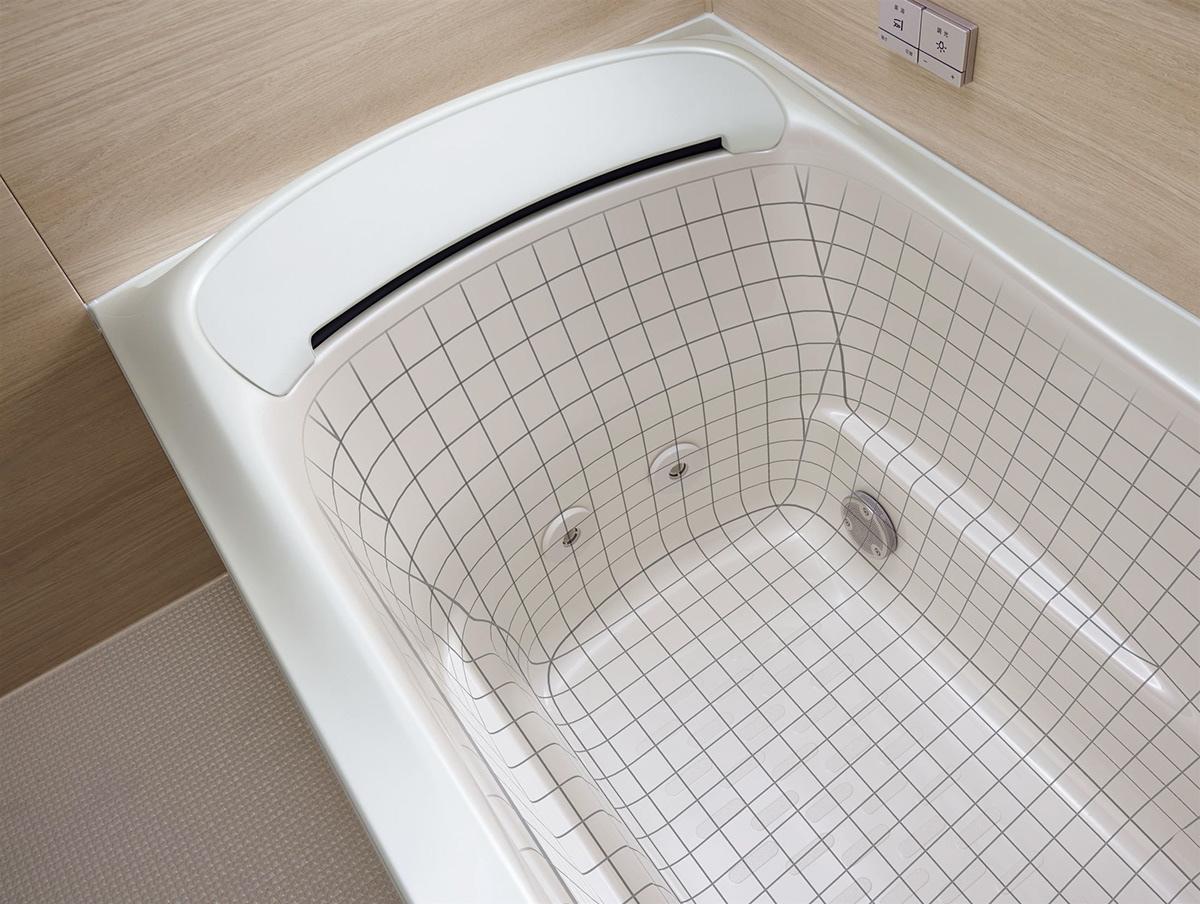 Japanese family spa bathroom，Sanitary ware，bathtub，BOTTLE，