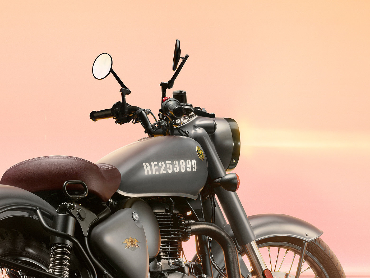 vehicle，motorcycle，reborn，Royal Enfield classic 350，