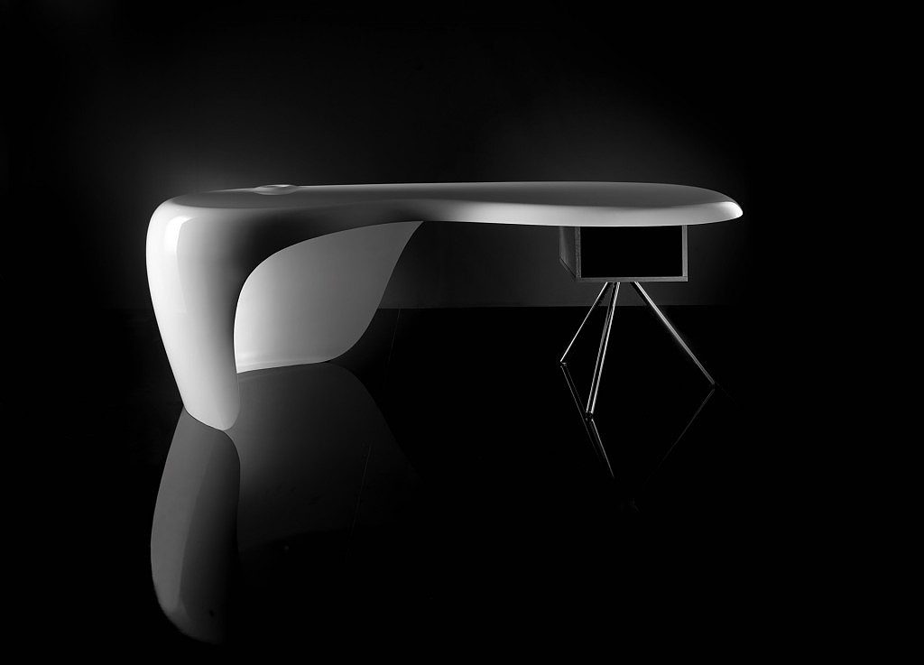 Karim，desk，furniture，