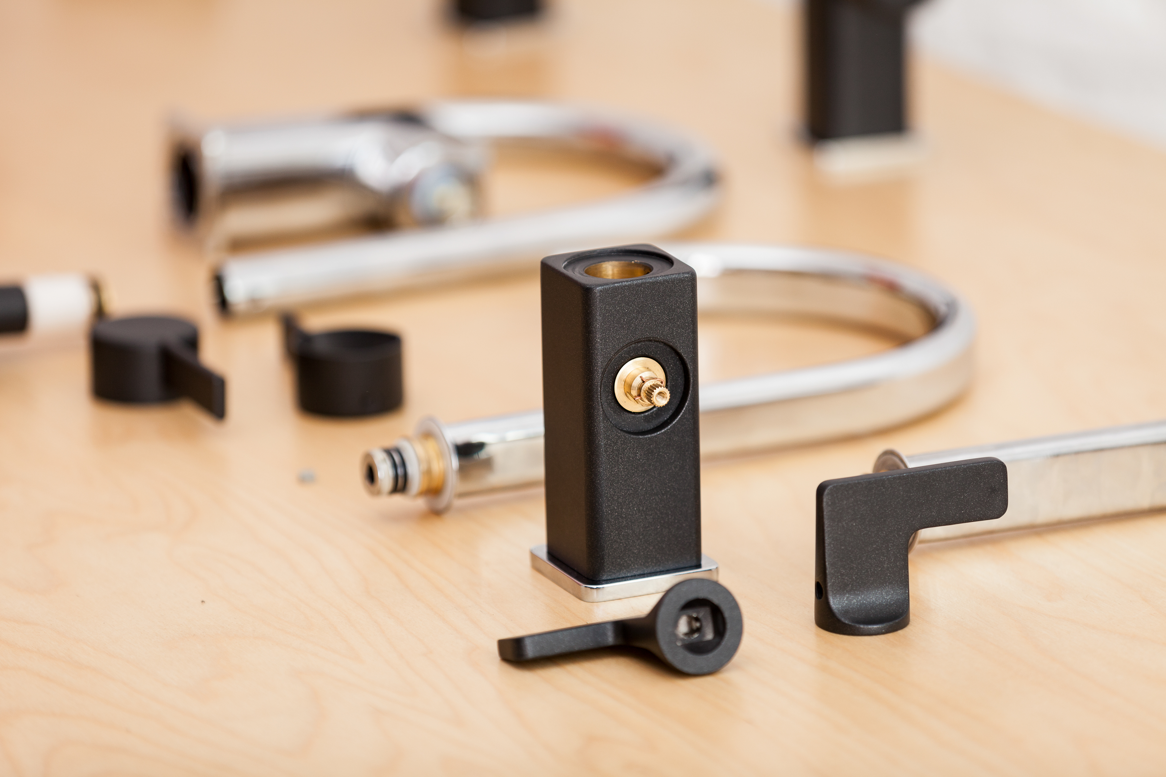 water tap，silver，gloss，black，Carysil，India，brand，