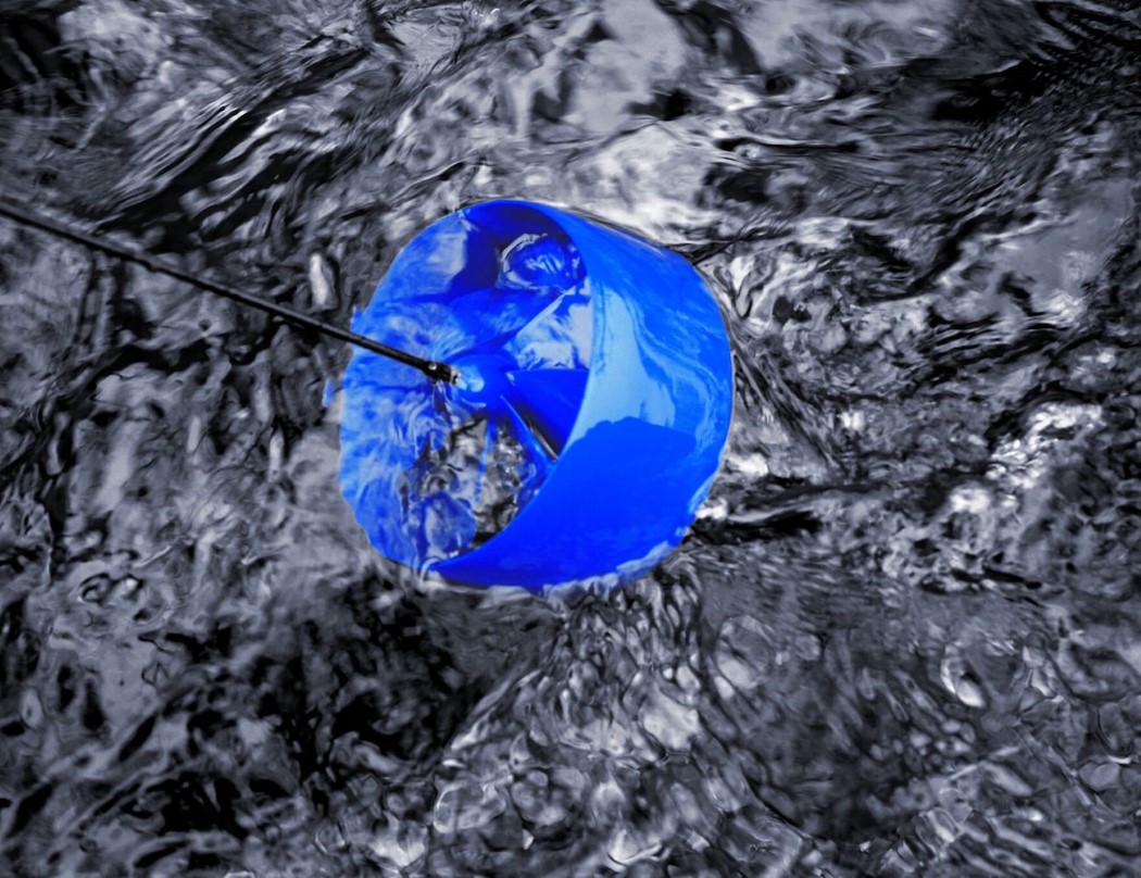 convenient，Outdoor Essentials，Hydropower，alternator，