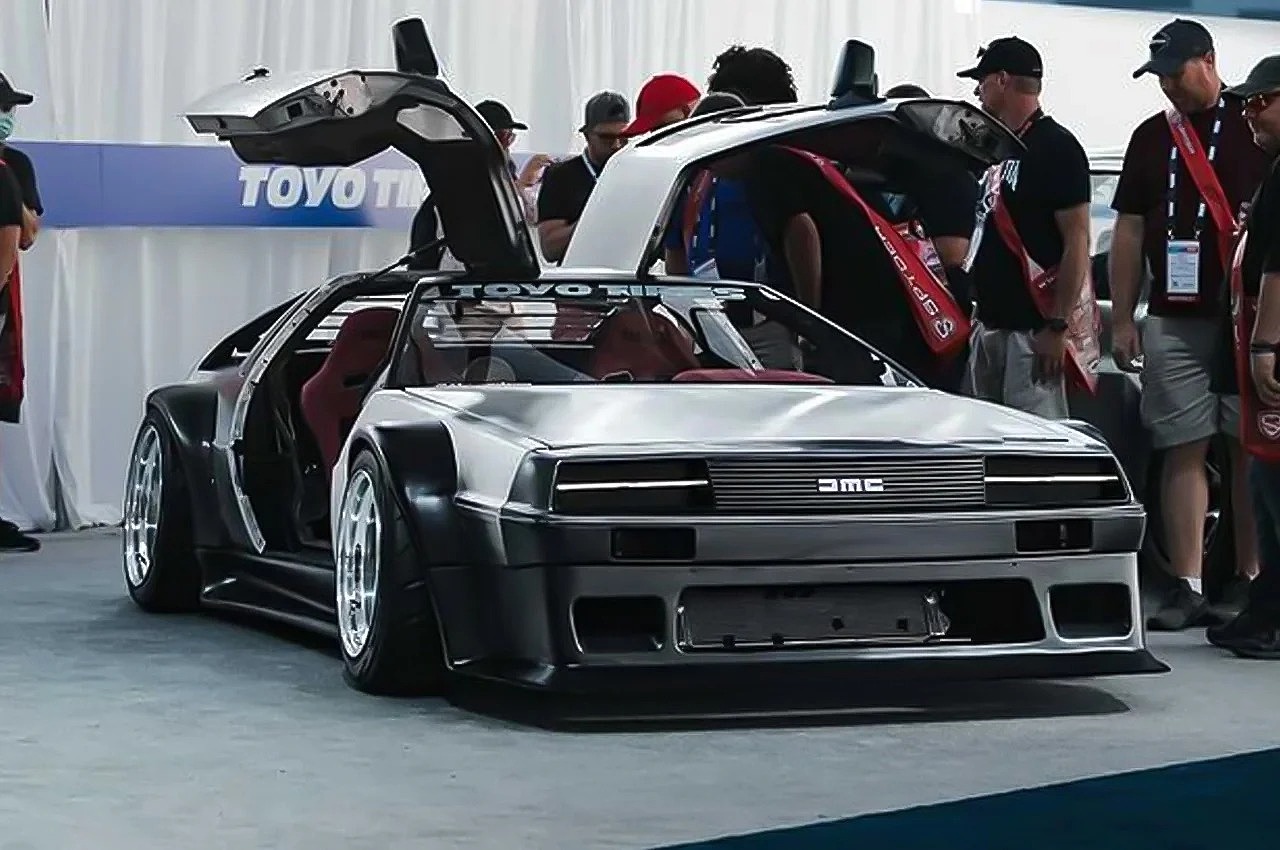 Automobile design，DeLorean DMC-12，SEMA 2021，Go back to the past，