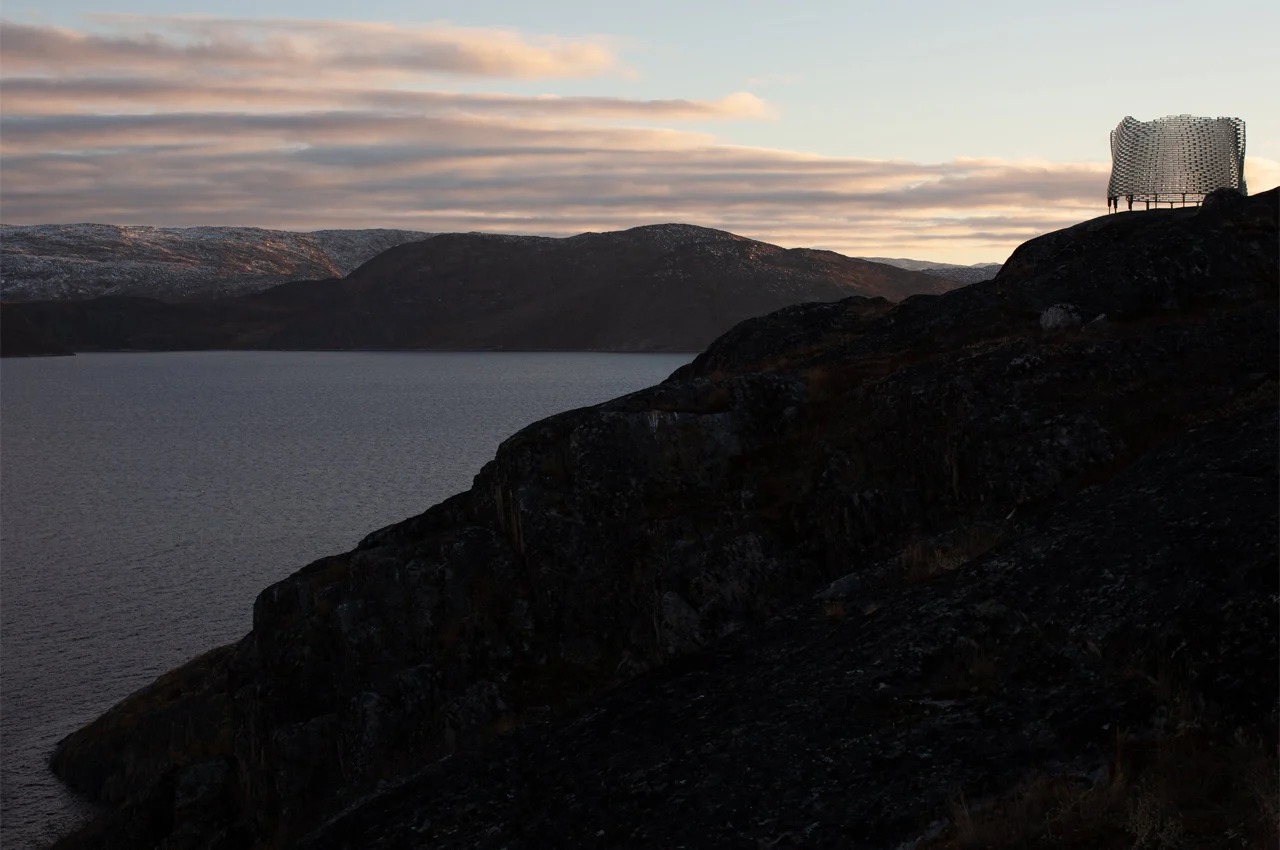 Glass design，Indigenous history，nature，communal facilities，Greenland culture，