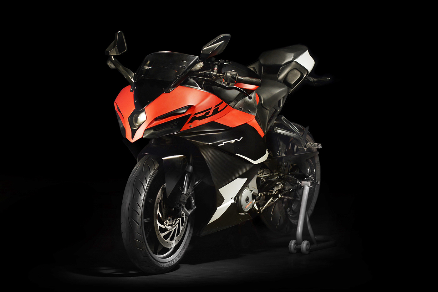 industrial design，product design，motion，vehicle，