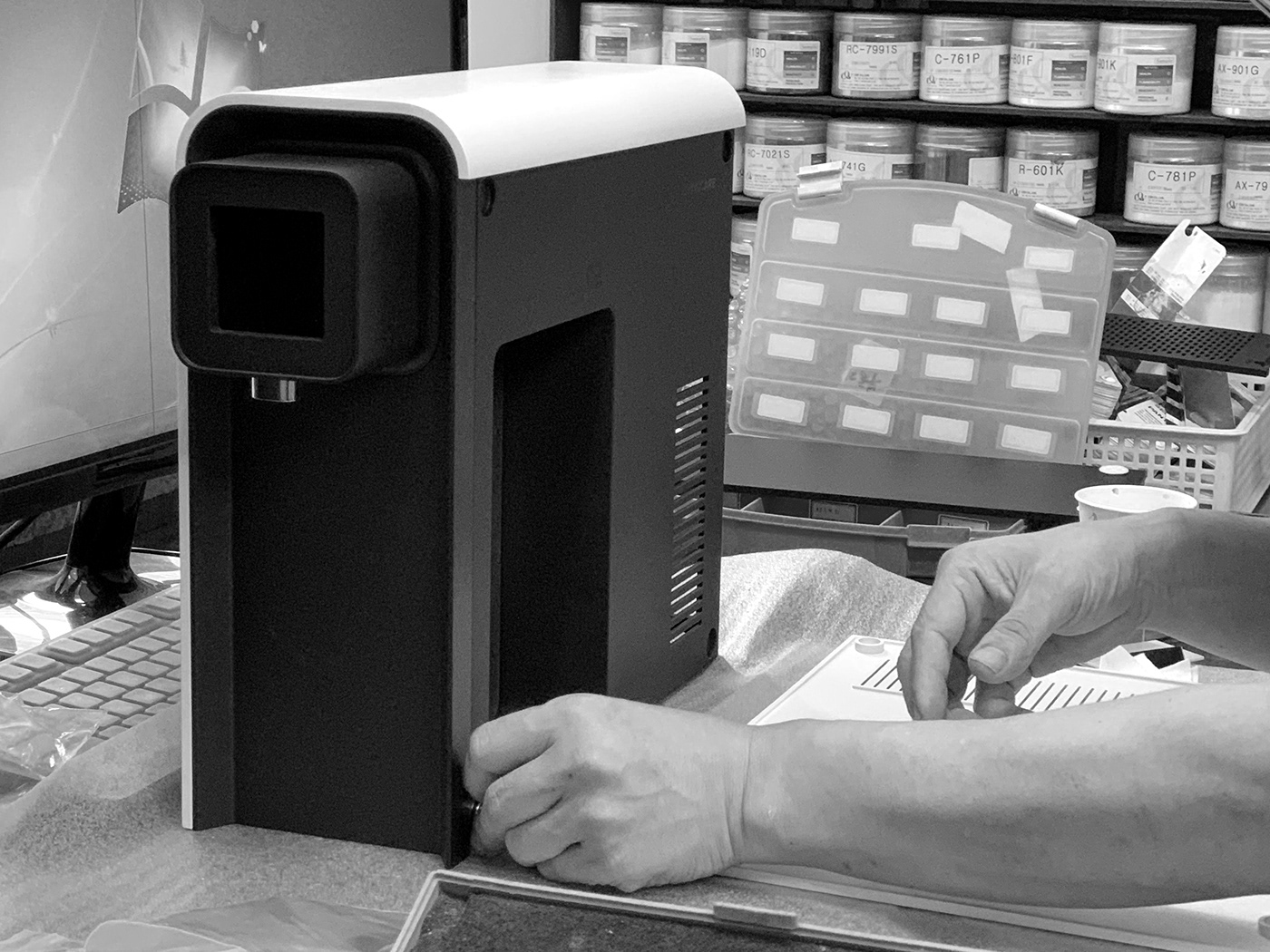 Water purifier，Minimalist，