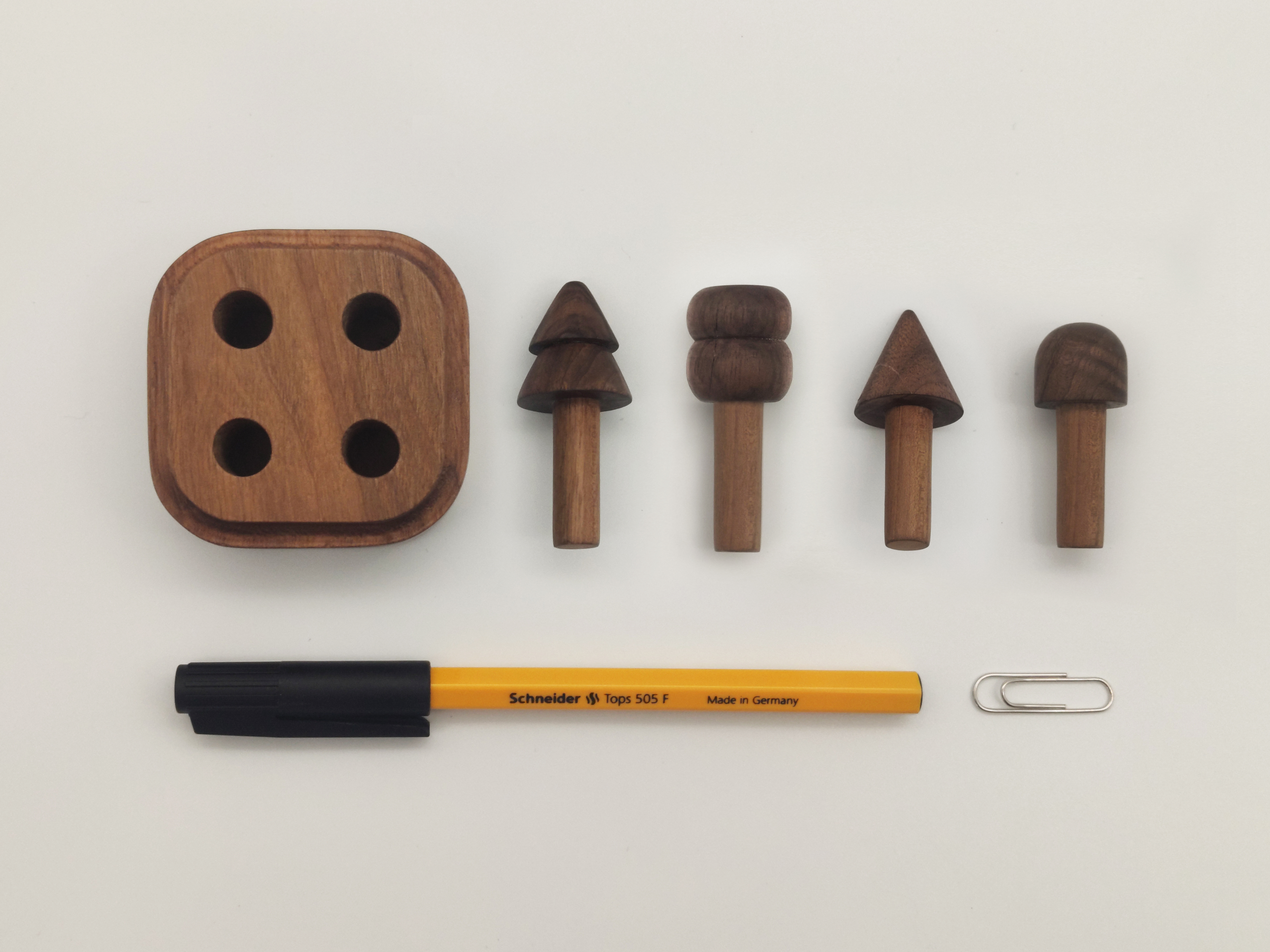 Penholder，wood，forest，Desktop products，