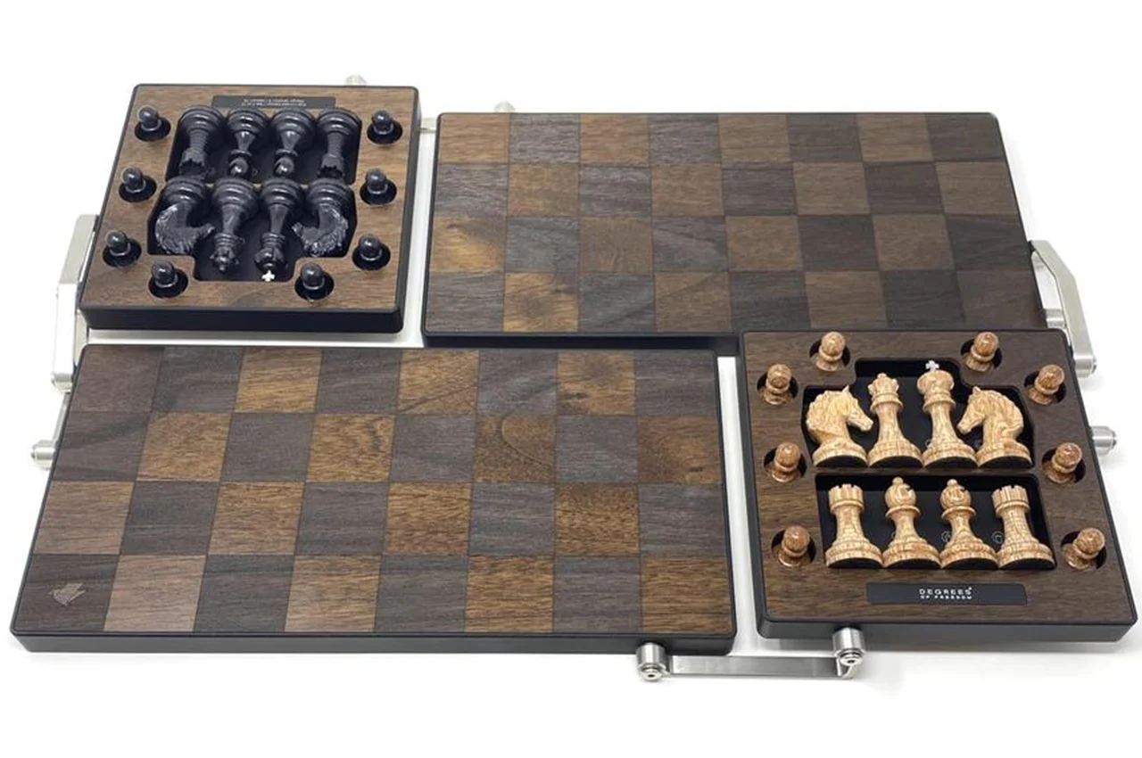checkerboard，product design，Solid walnut，