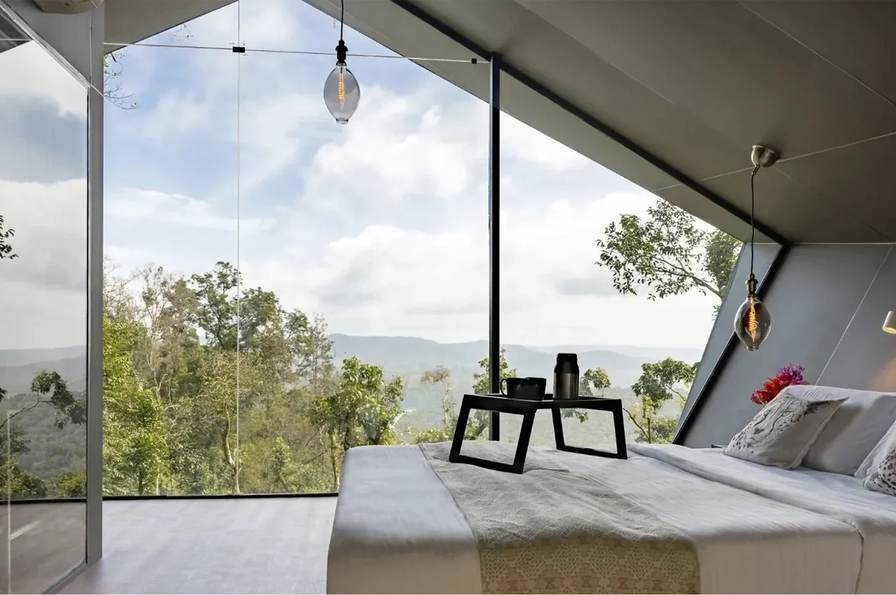 house，pentagon，Wooden house，