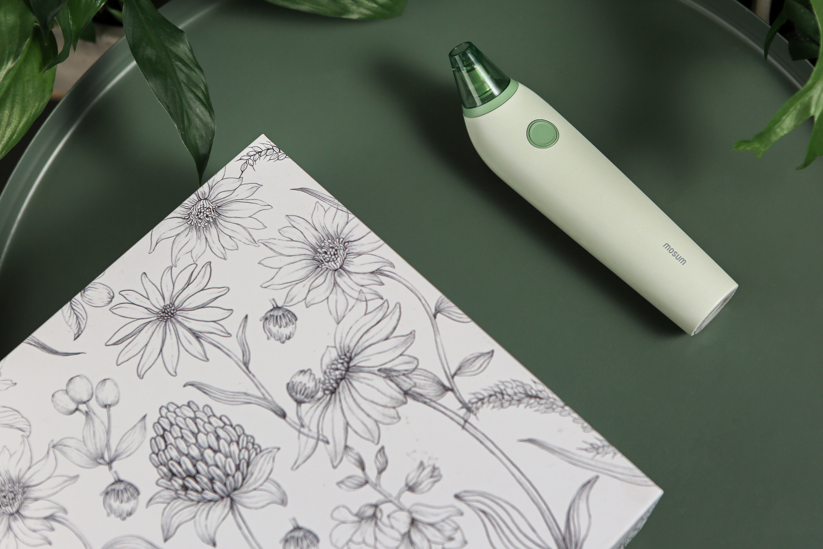 industrial design，Blackhead instrument，Brand tonality，packing design，