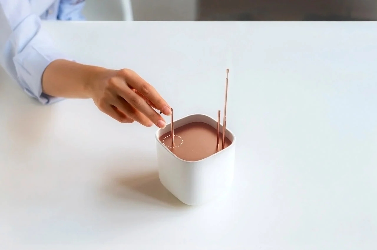 radio，decorate，Hidden，