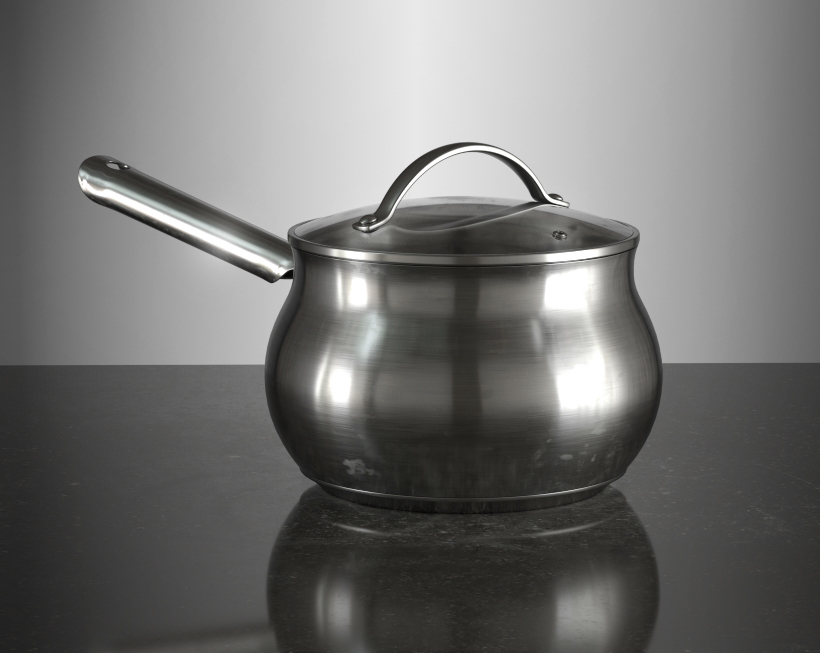 Rendering，3d，headset，lamp，bottle，pot，pot，chair，stool，