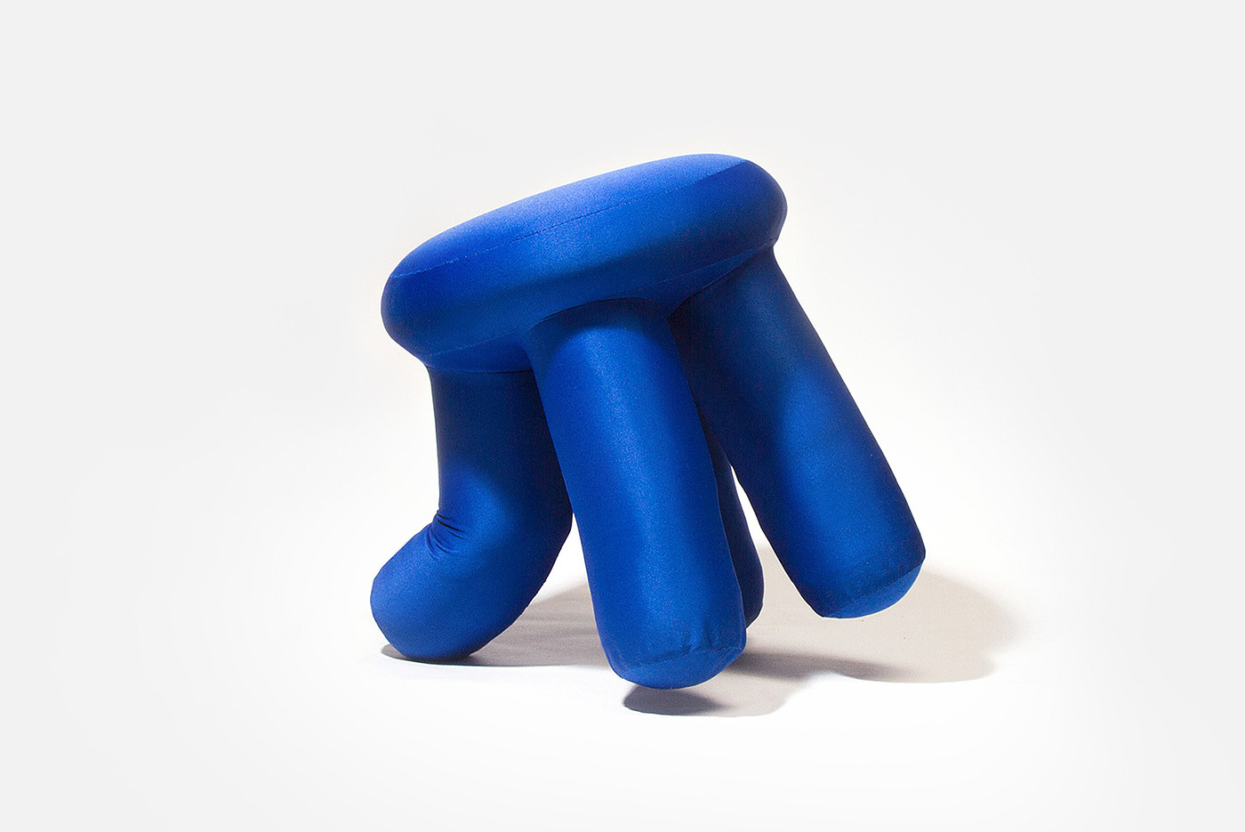 to work in an office，interest，Collapse All，chair，