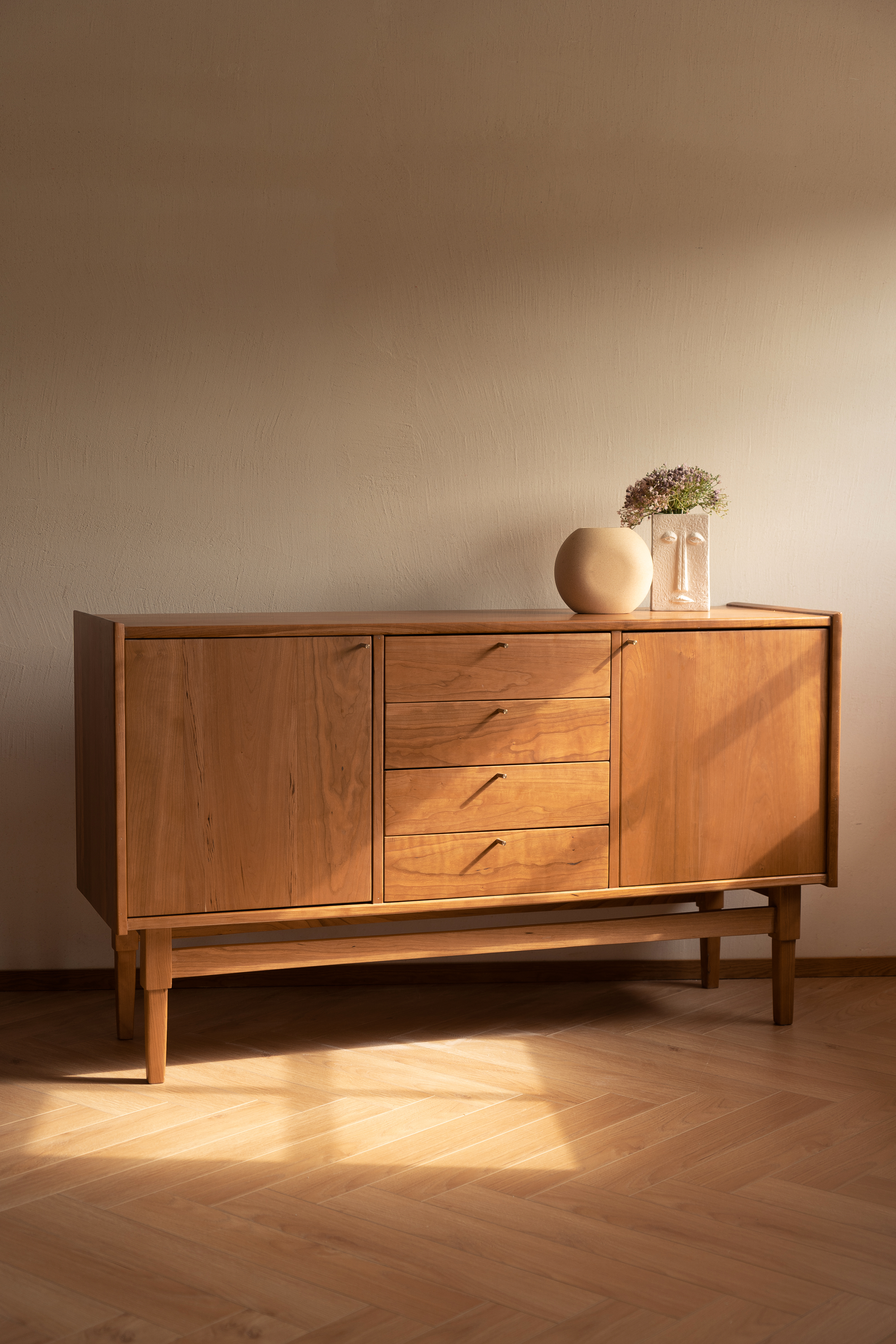 Japanese furniture / side cabinet / bucket cabinet / Northern Europe，