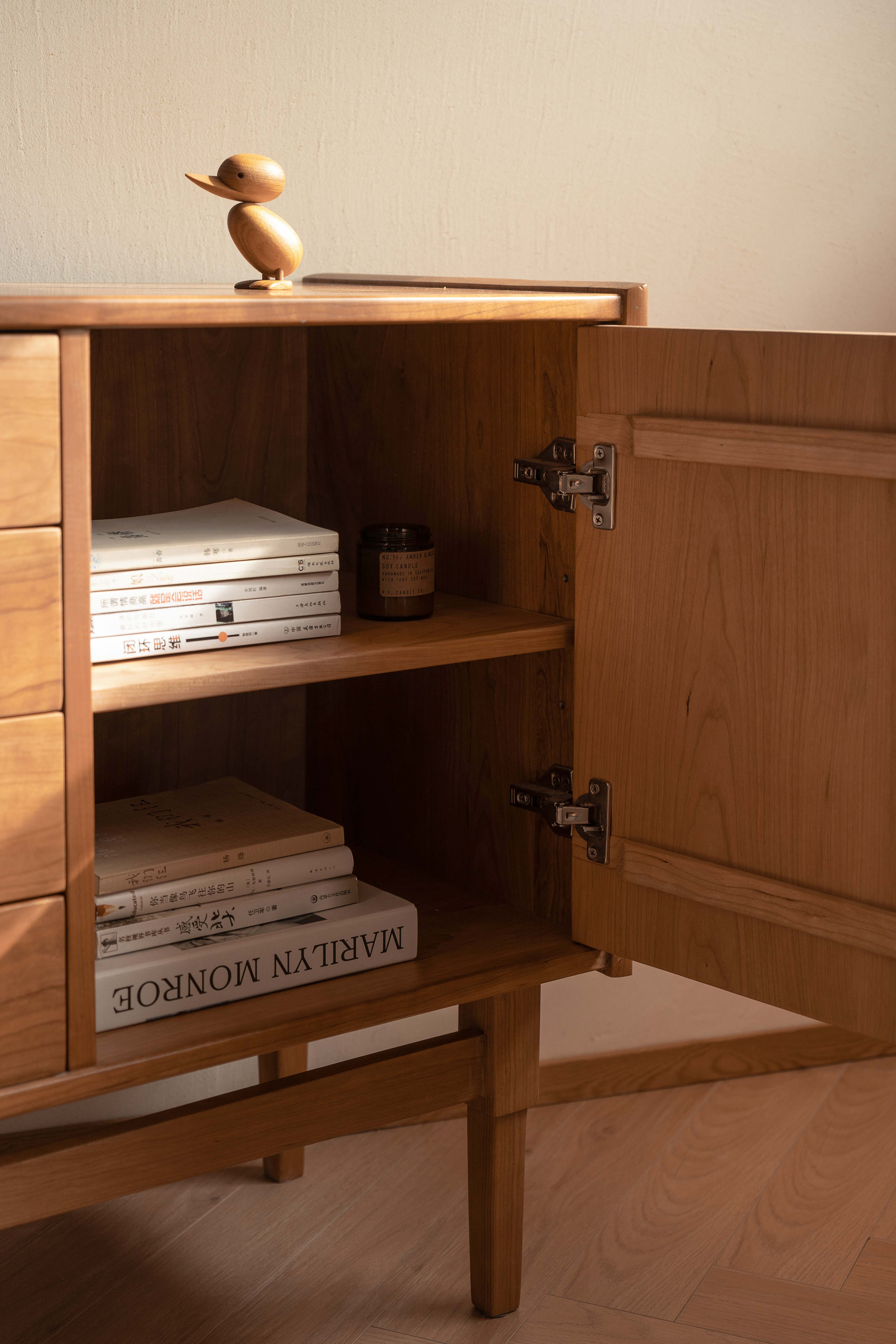 Japanese furniture / side cabinet / bucket cabinet / Northern Europe，