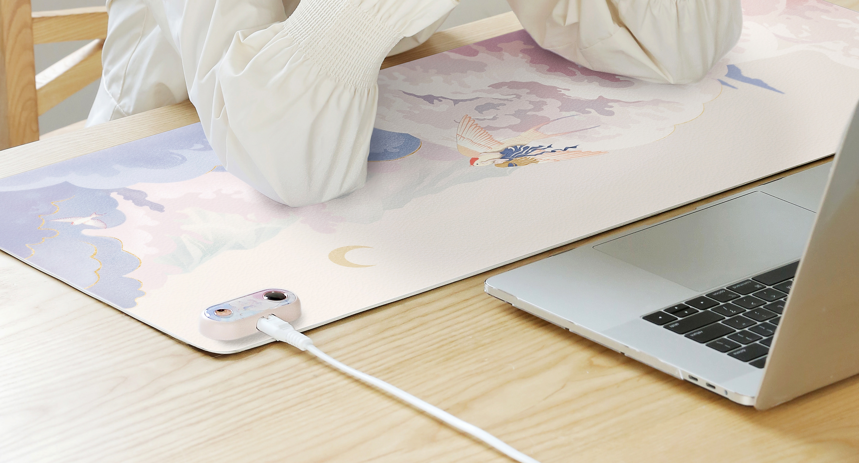 Heating table mat，industrial design，Transparent material，