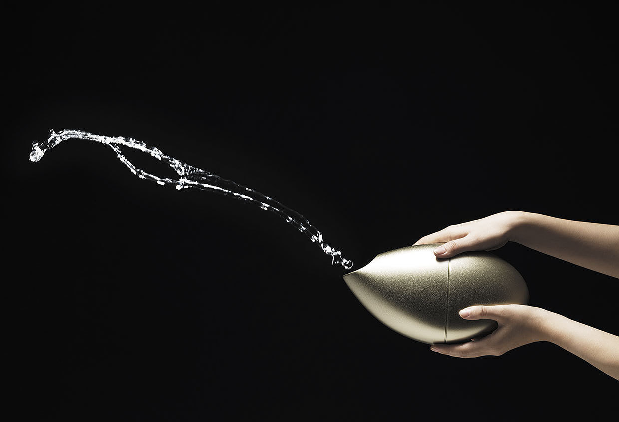 Minimalist，Japan，Buddhist mood，water，container，