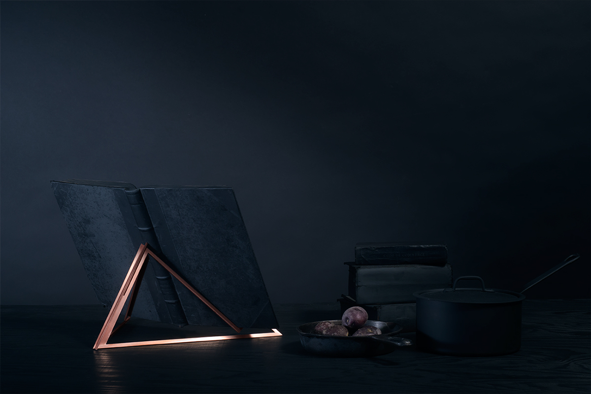 tradition，Art，Household products，mirror，bottle，Candlestick，Small village，