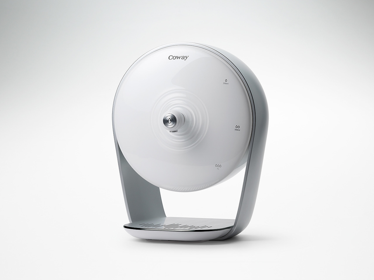 Wrist watch，motion，outdoors，inspiration，wall，