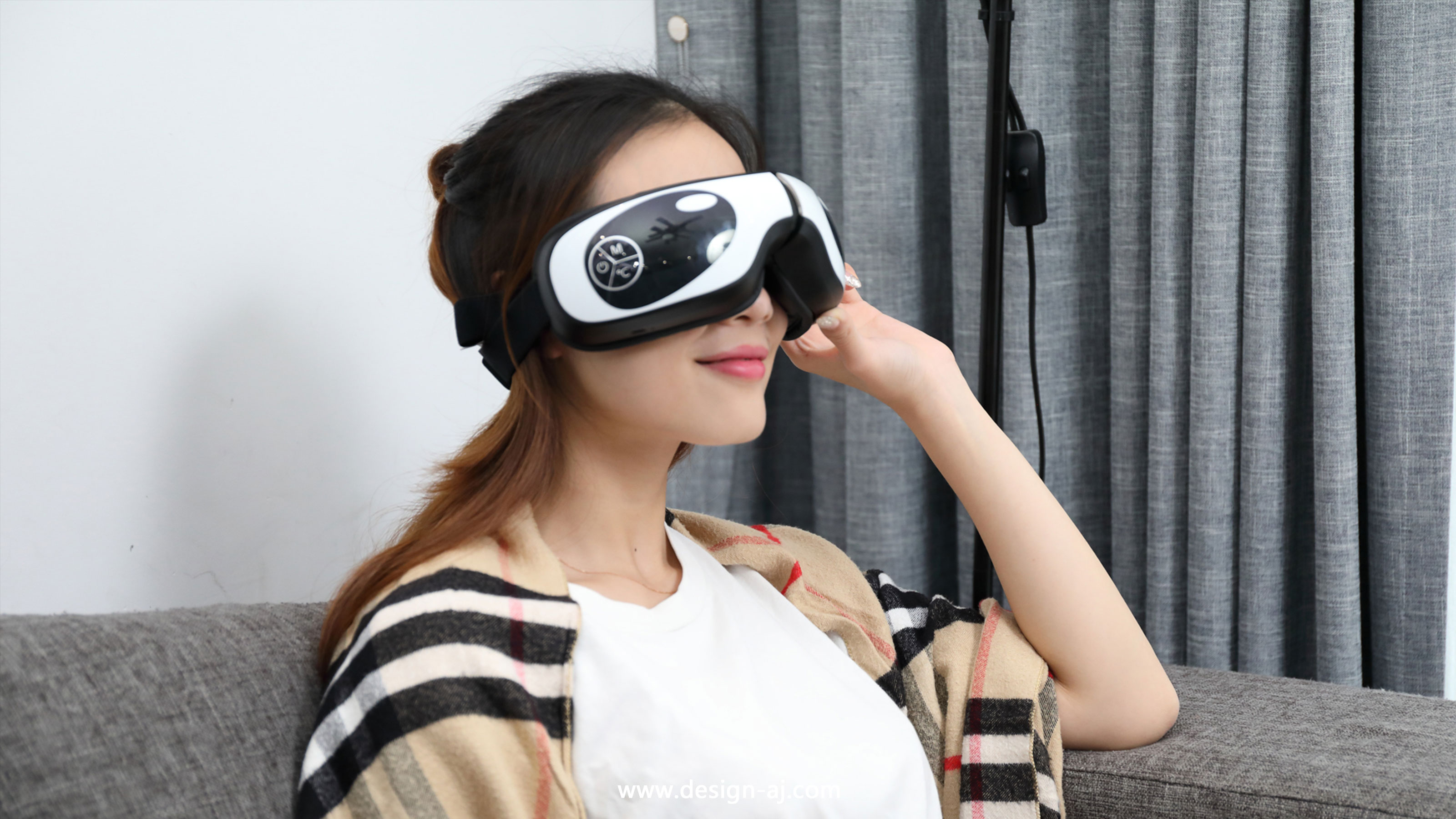 Massager，Eye massage instrument，Eye Massager ，Shoulder neck massage instrument，Beauty products，Personal care，Aijia industrial design，industrial design，