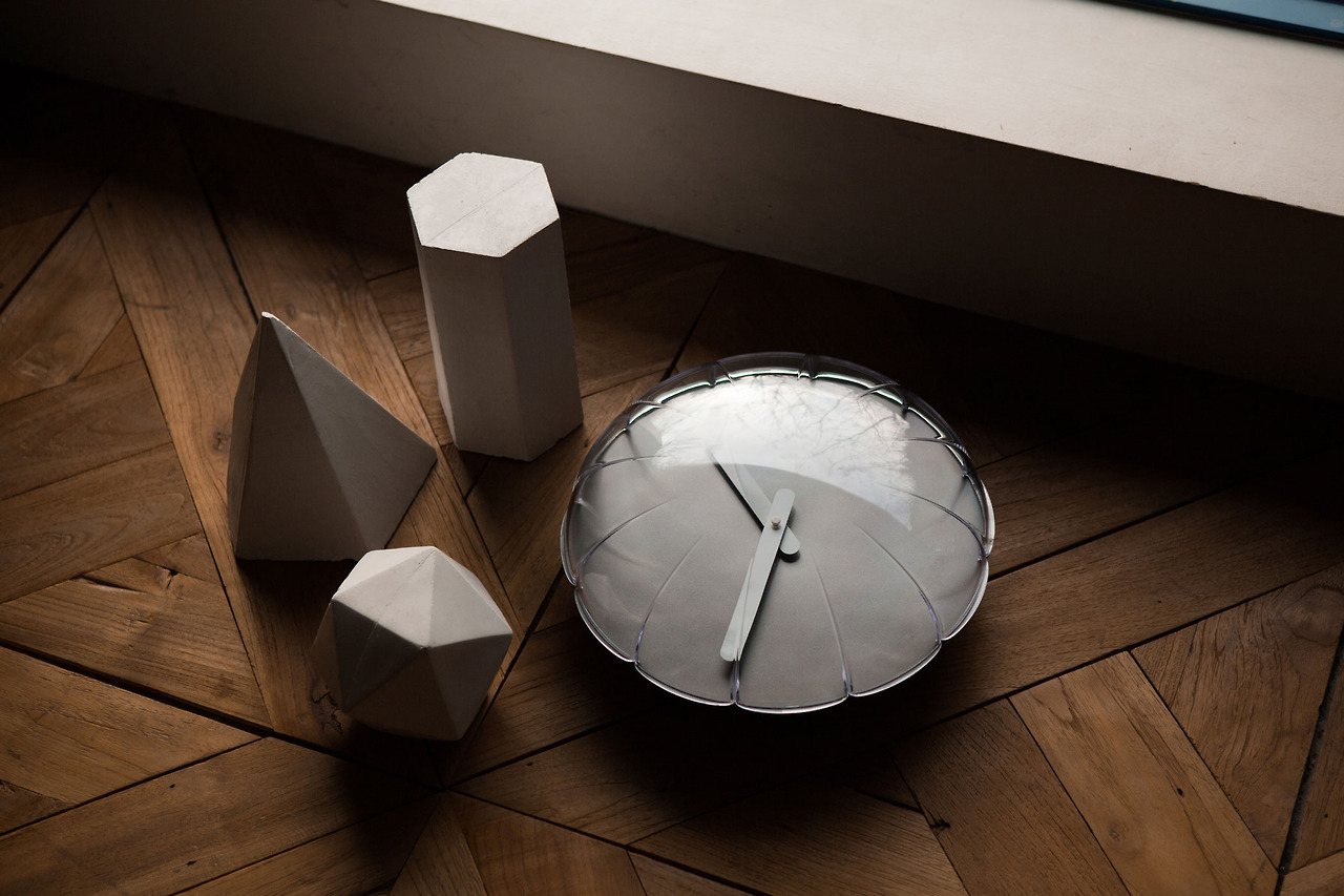 clock，surface，inspiration，intelligence，wall，