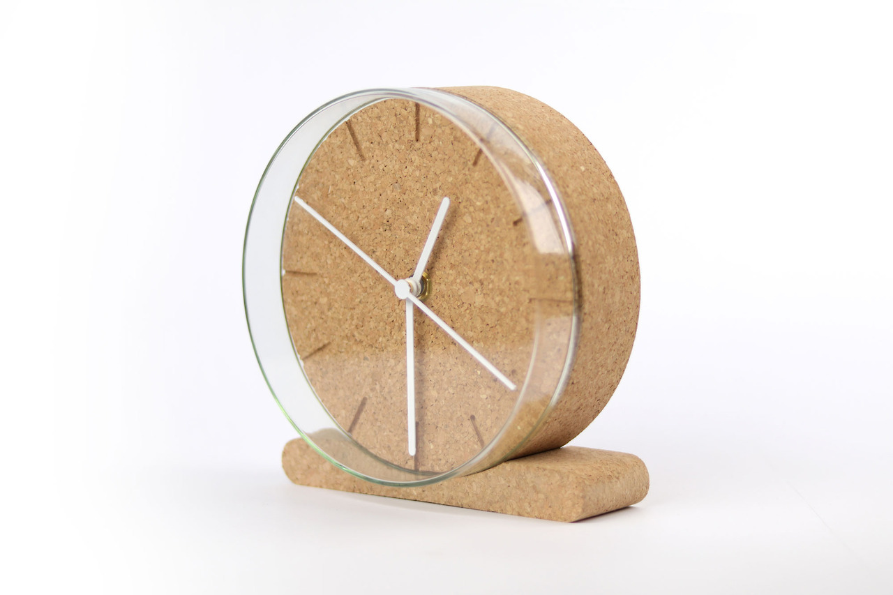 clock，surface，inspiration，intelligence，wall，