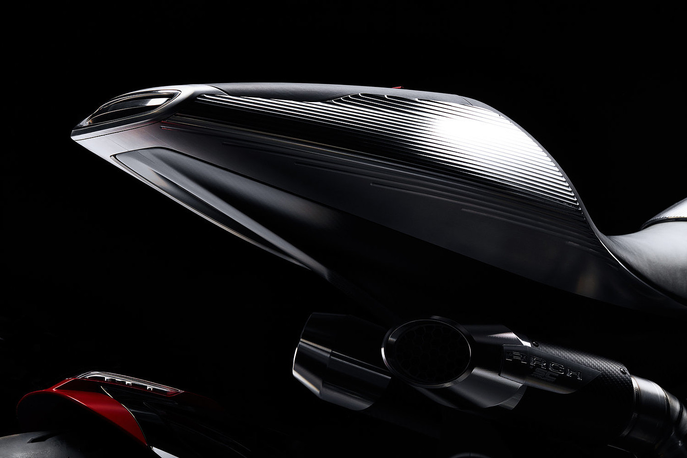 motorcycle，automobile，outdoors，Cool，arch，