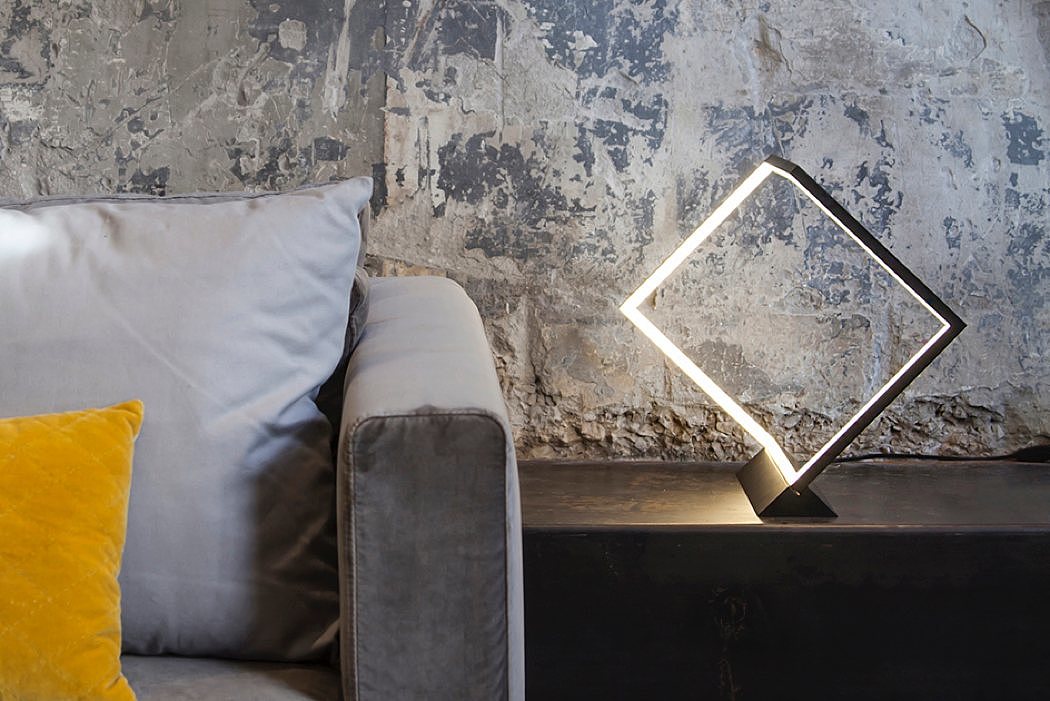 lamp，lamps and lanterns，to work in an office，Home Furnishing，lamps and lanterns，