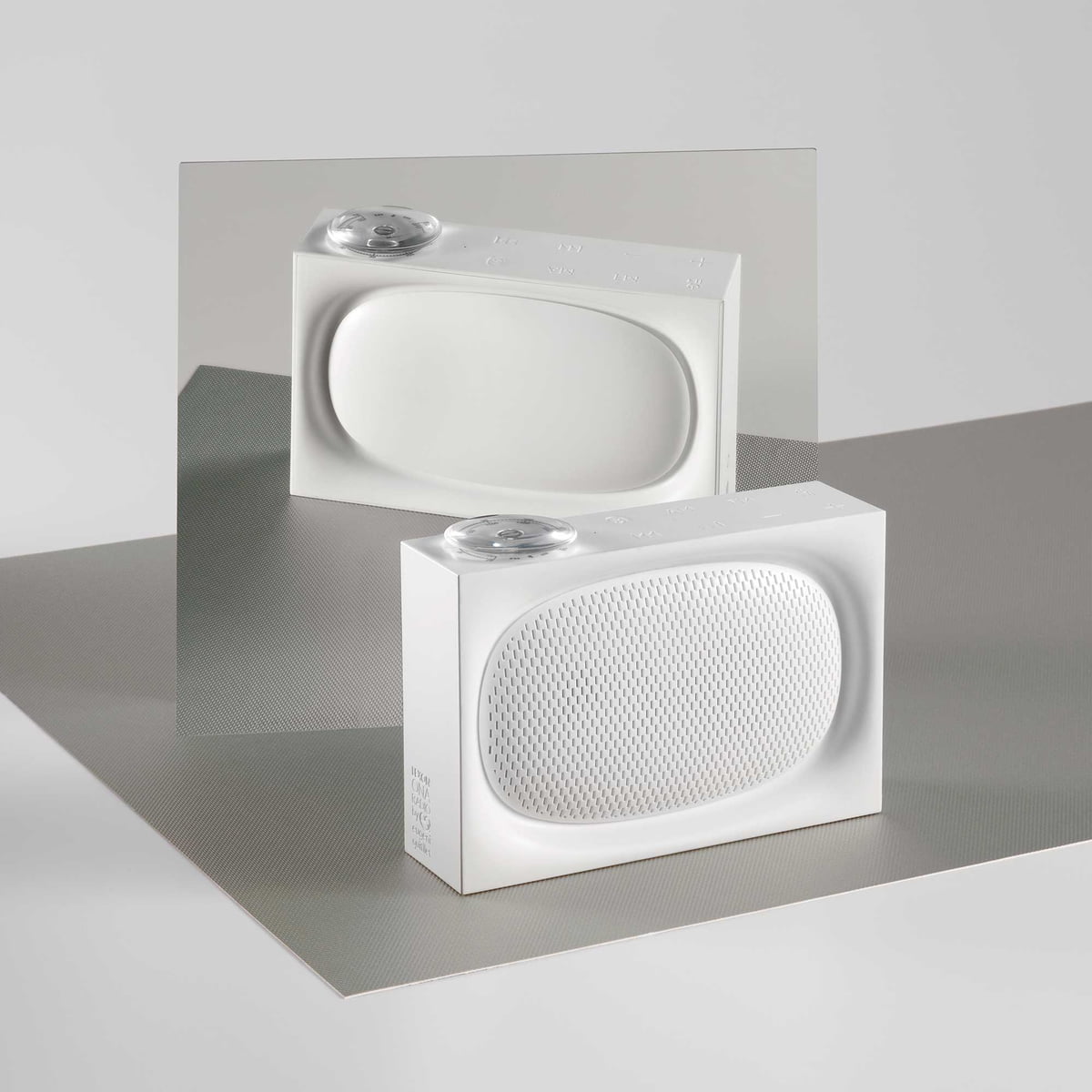 level of appearance，candy，sound，loudspeaker box，