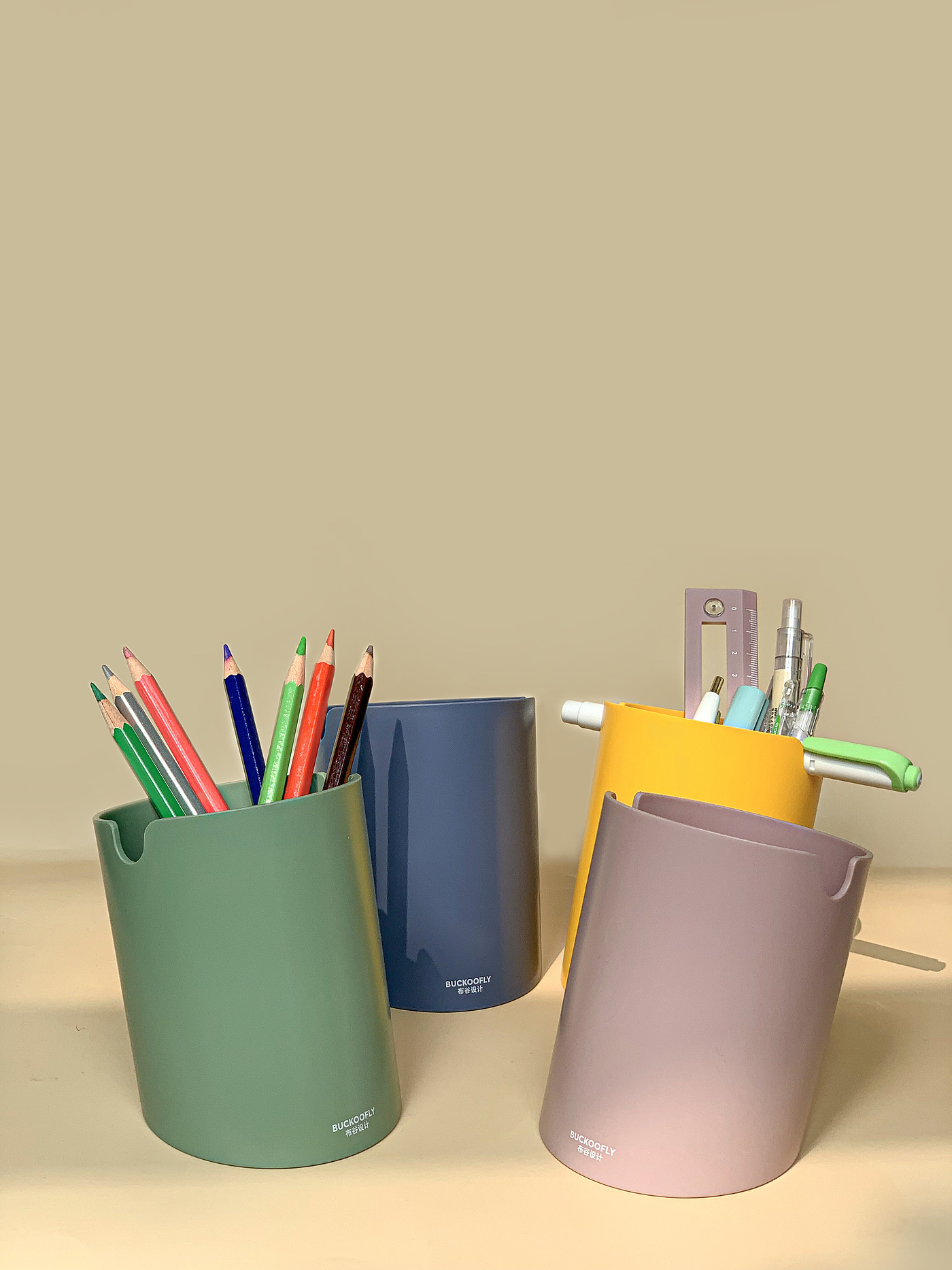 pen container，Original stationery design，Office Supplies，Mobile phone bracket，Penholder design，